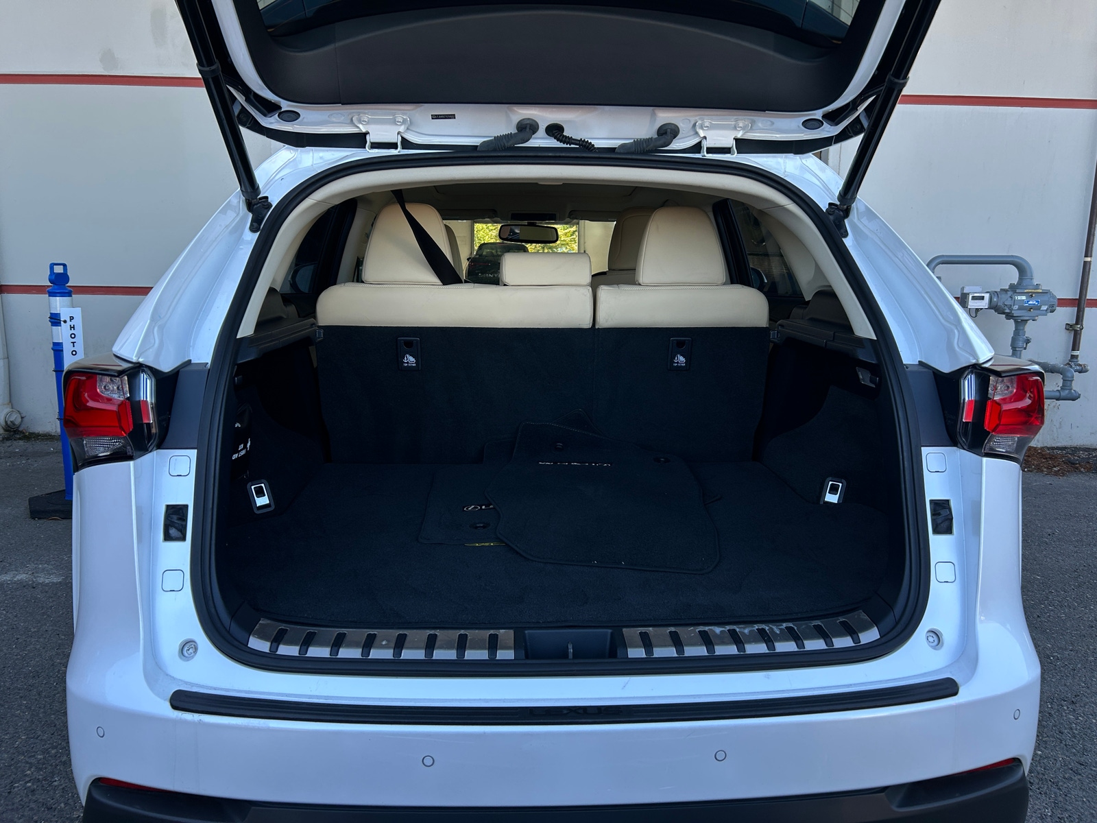 Thumbnail: 2016 Lexus NX - 6