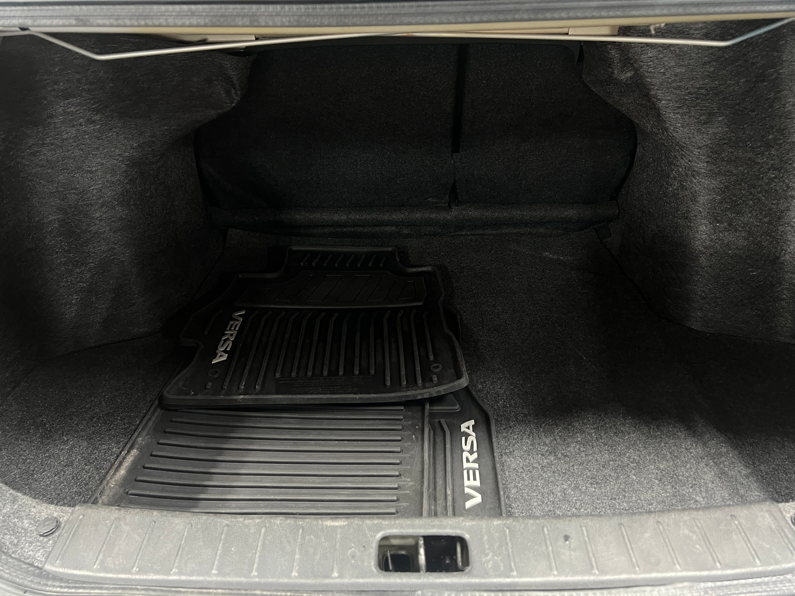 Thumbnail: 2019 Nissan Versa - 7