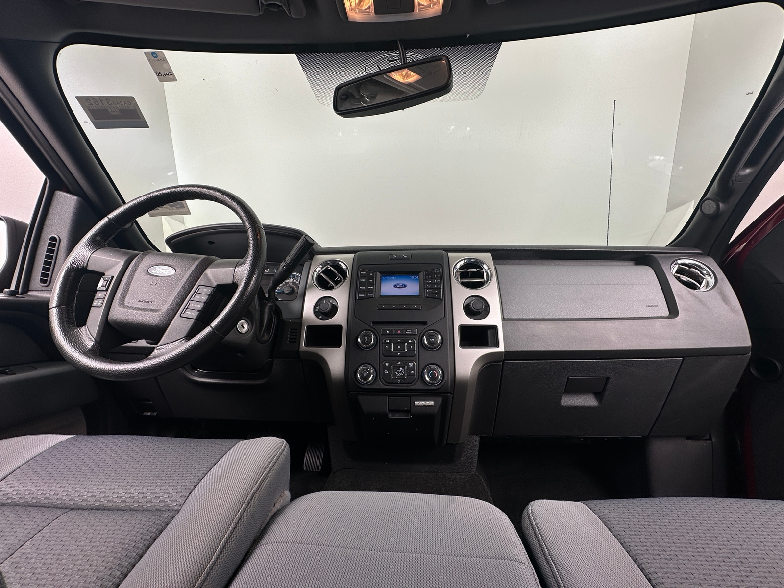 Thumbnail: 2013 Ford Econoline - 3