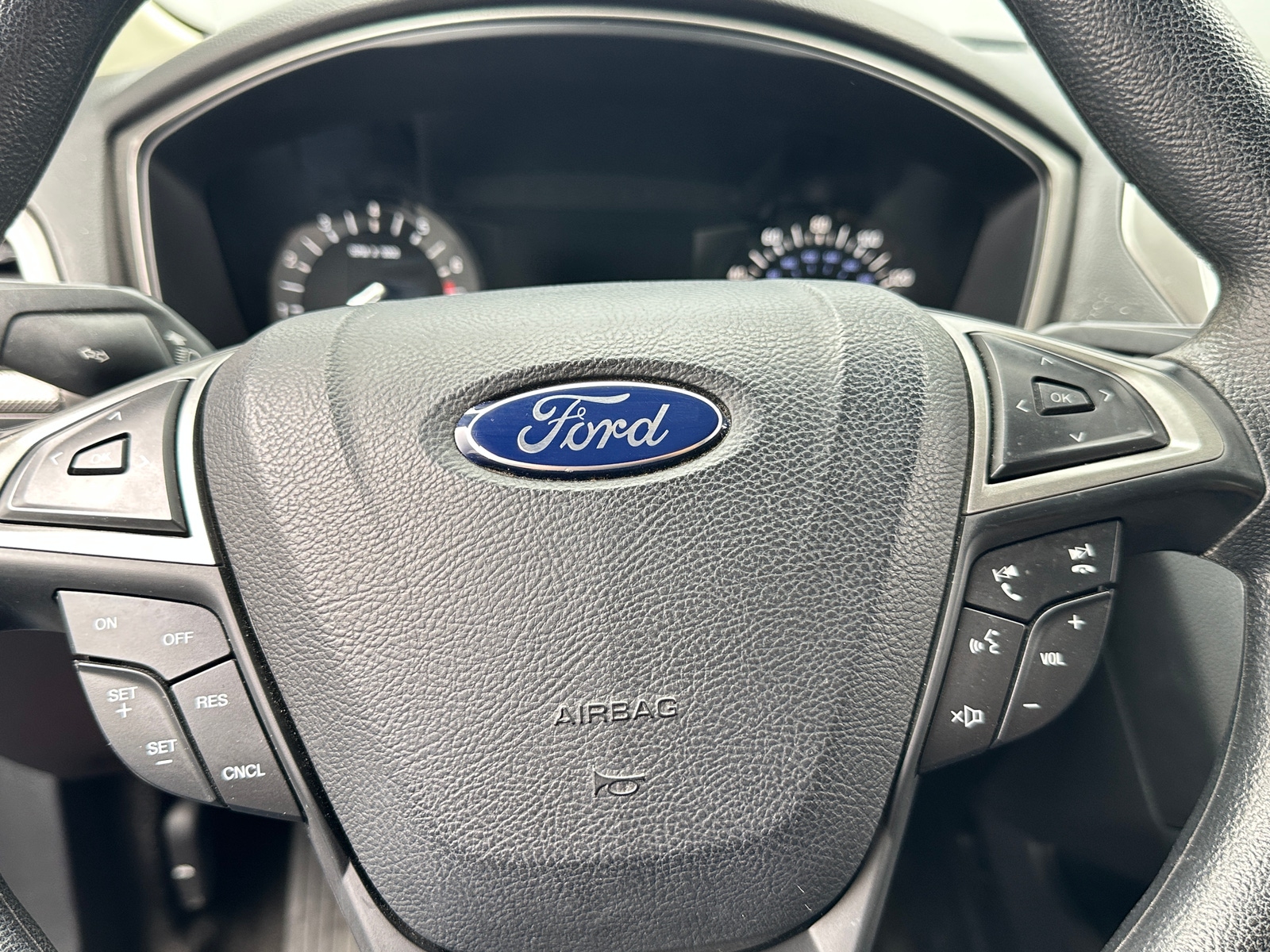 Thumbnail: 2017 Ford Fusion - 5