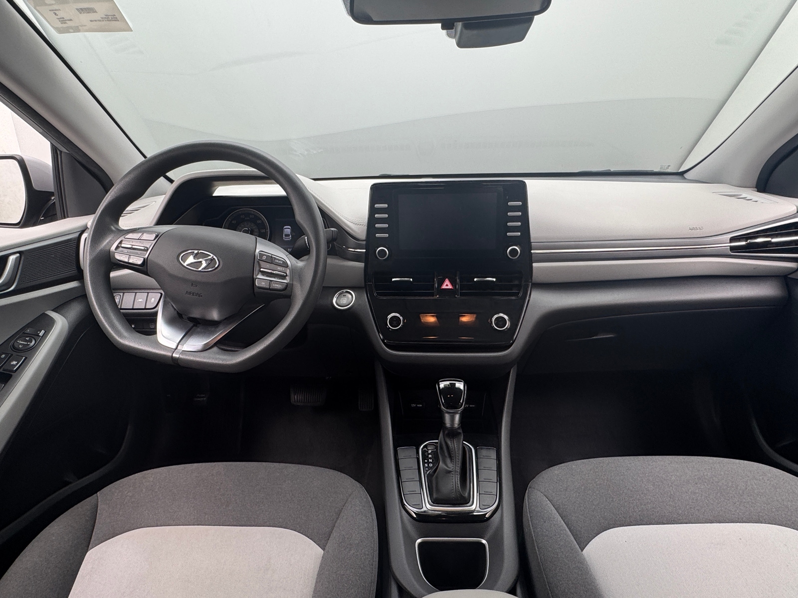 Thumbnail: 2020 Hyundai Ioniq - 3