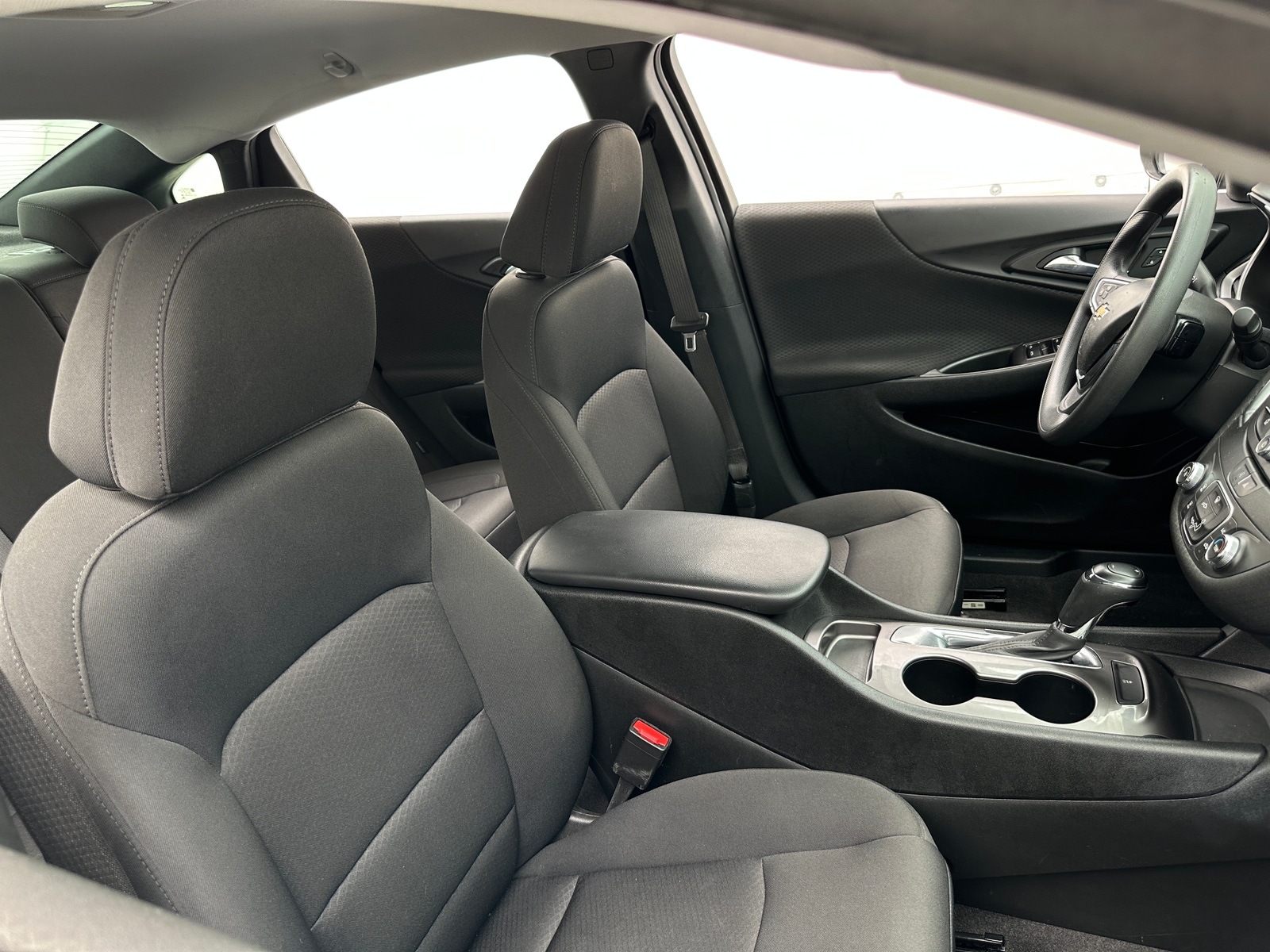 Thumbnail: 2020 Chevrolet Malibu - 2