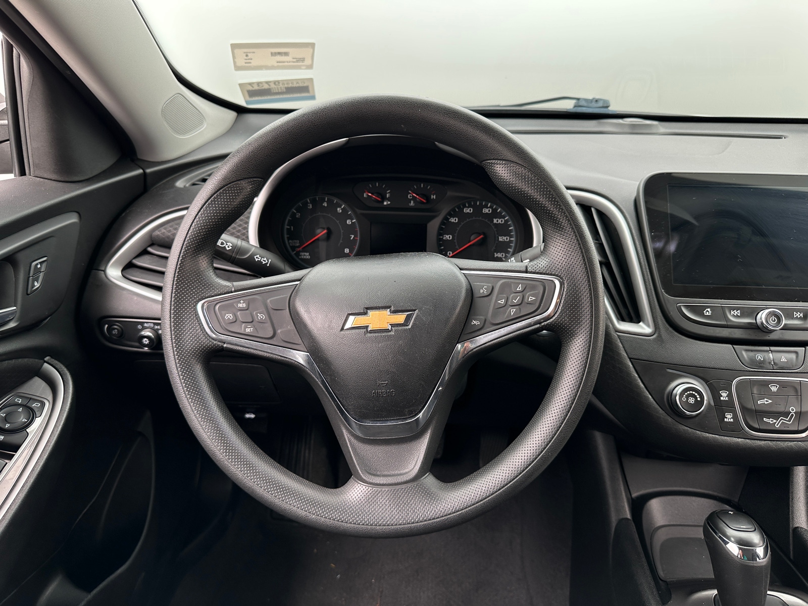 Thumbnail: 2020 Chevrolet Malibu - 5