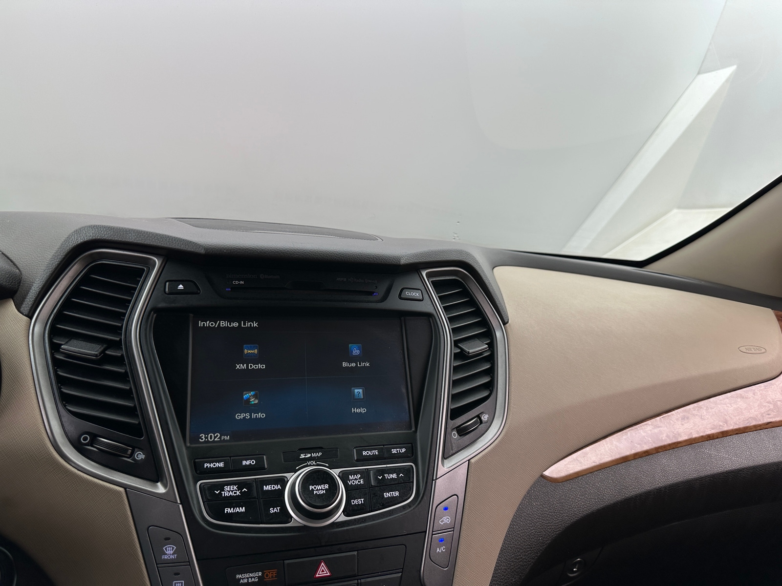 Thumbnail: 2014 Hyundai Santa Fe - 3