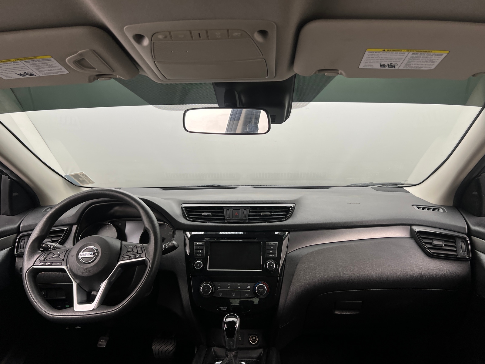 Thumbnail: 2020 Nissan Rogue Sport - 3