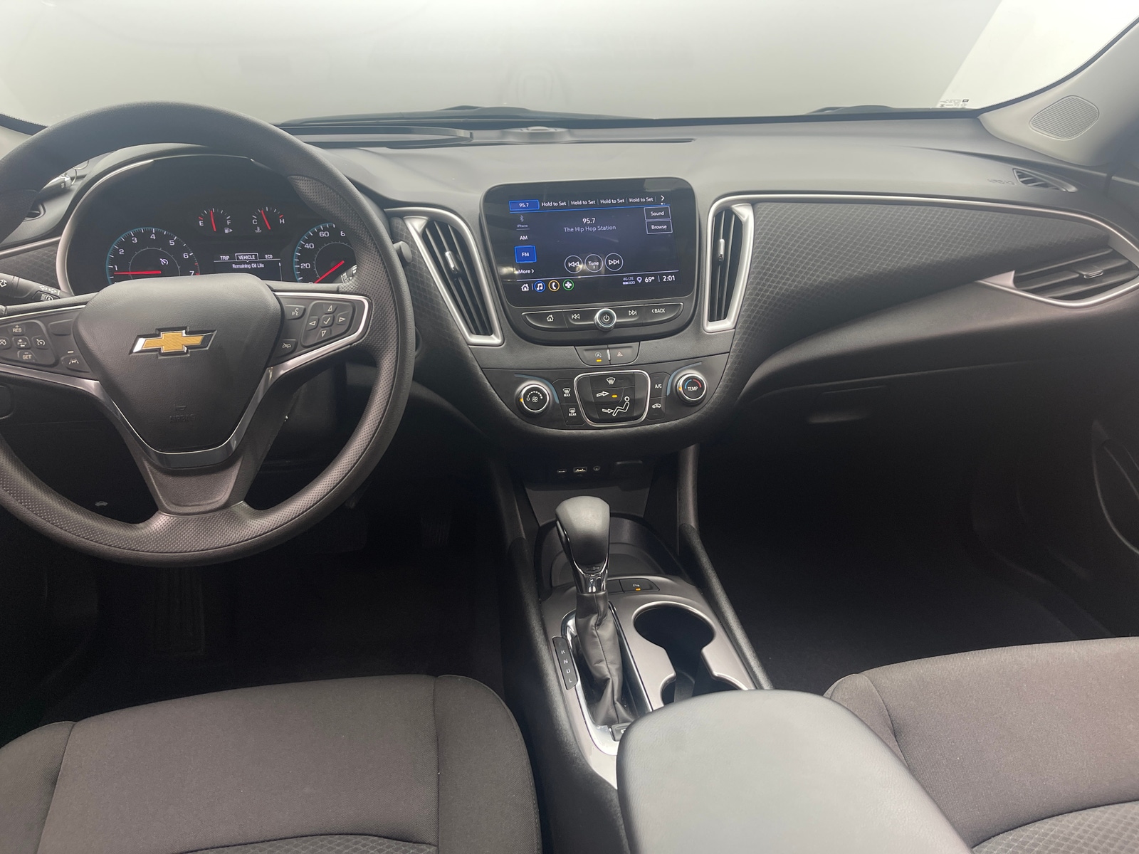 Thumbnail: 2024 Chevrolet Malibu - 3
