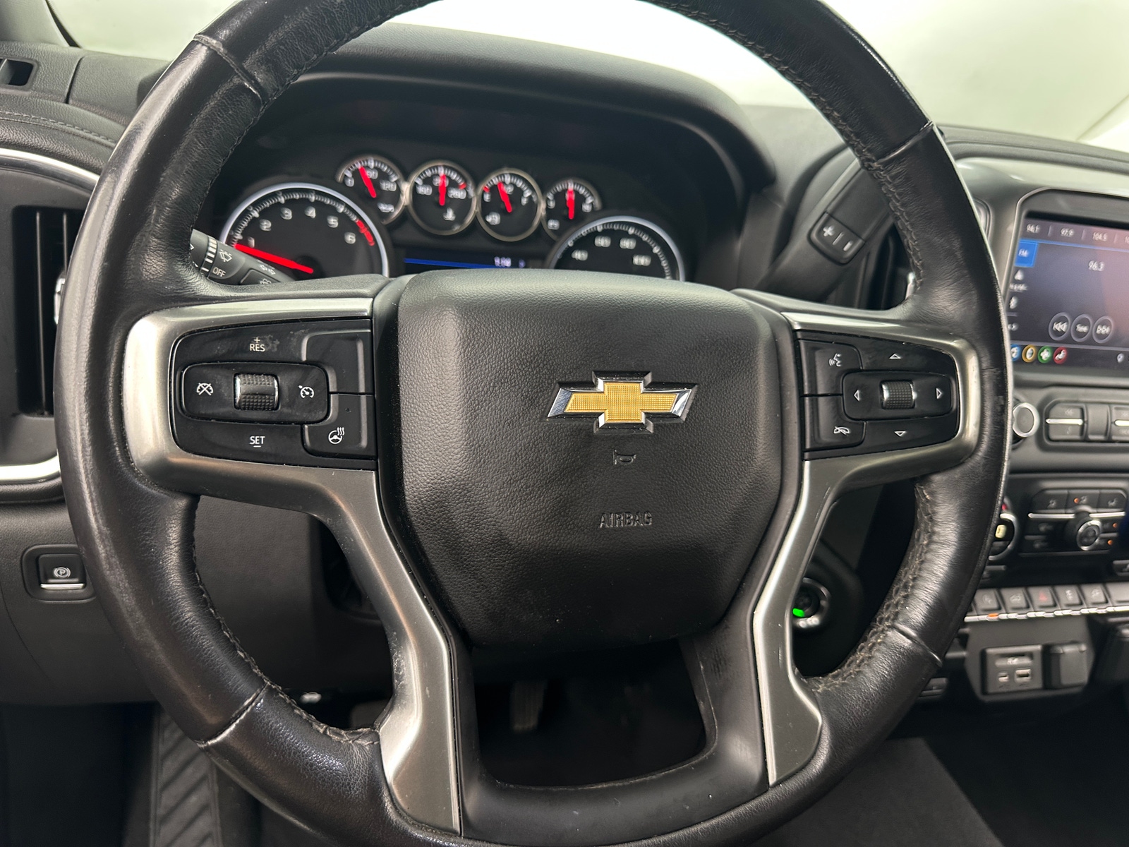 Thumbnail: 2019 Chevrolet Silverado 1500 - 5