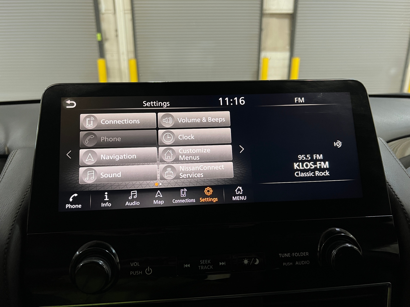 Thumbnail: 2023 Nissan Armada - 3