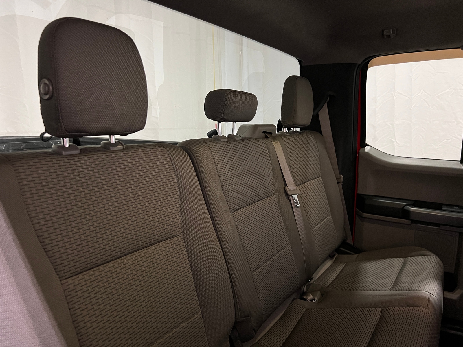 Thumbnail: 2015 Ford Econoline - 6