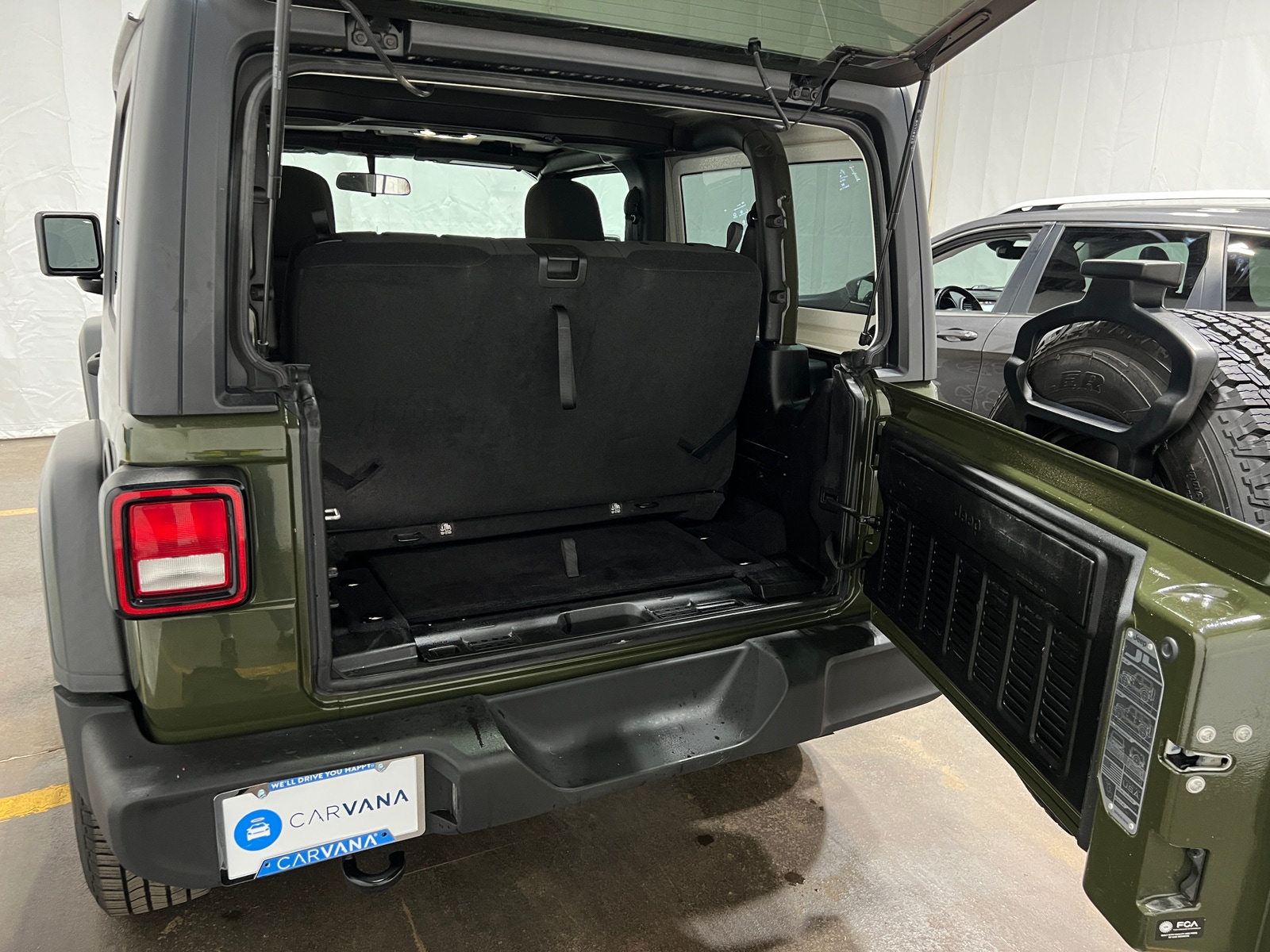 Thumbnail: 2021 Jeep Wrangler - 7