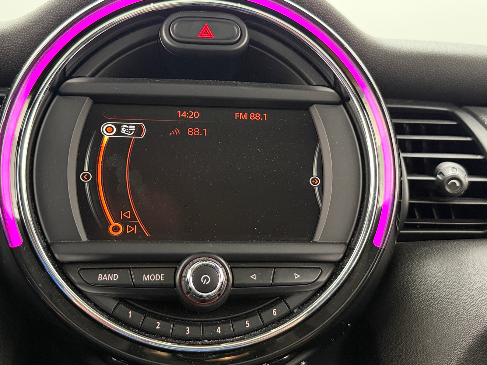 Thumbnail: 2017 MINI Cooper Hardtop - 2