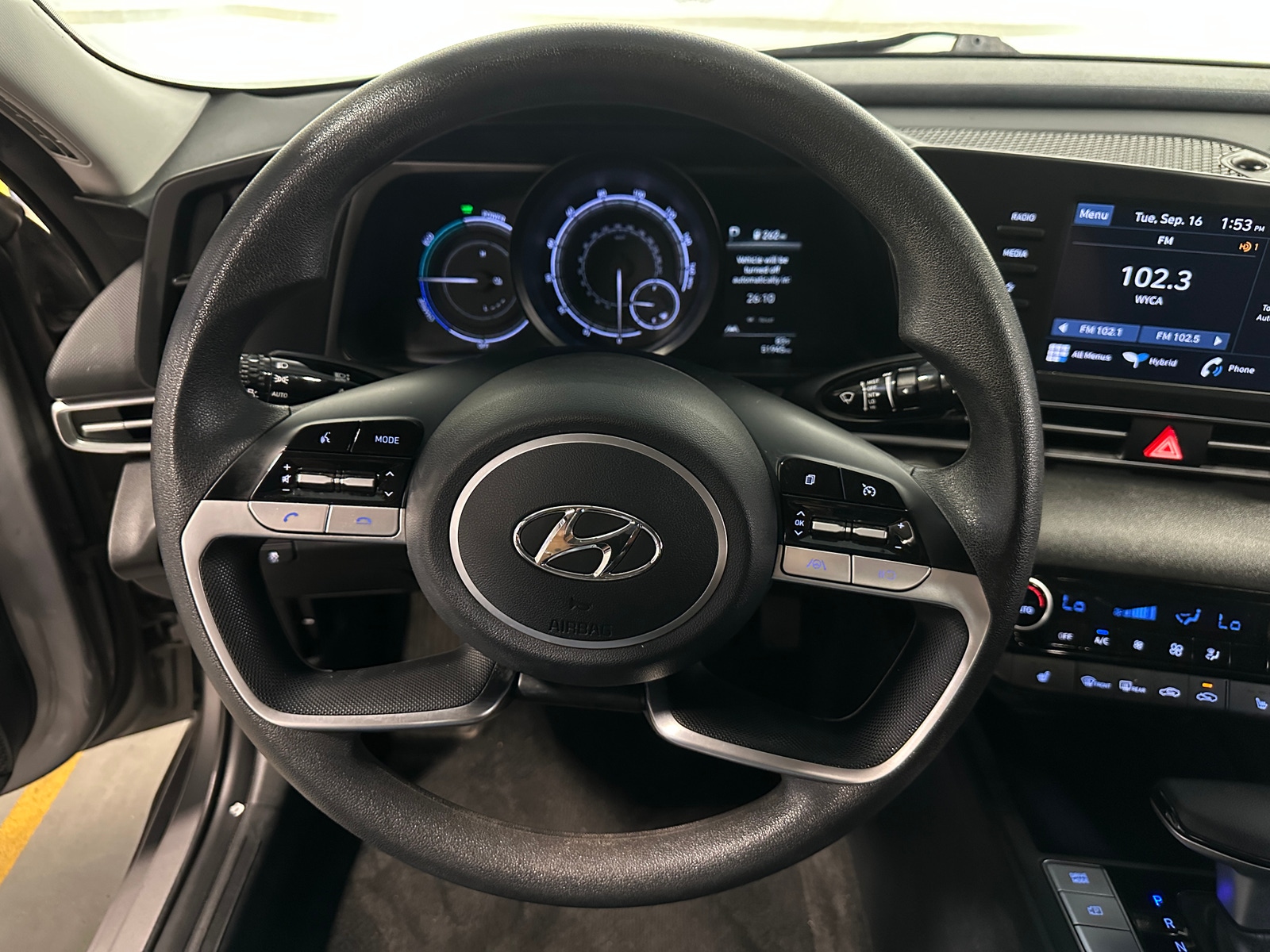 Thumbnail: 2022 Hyundai Elantra - 5