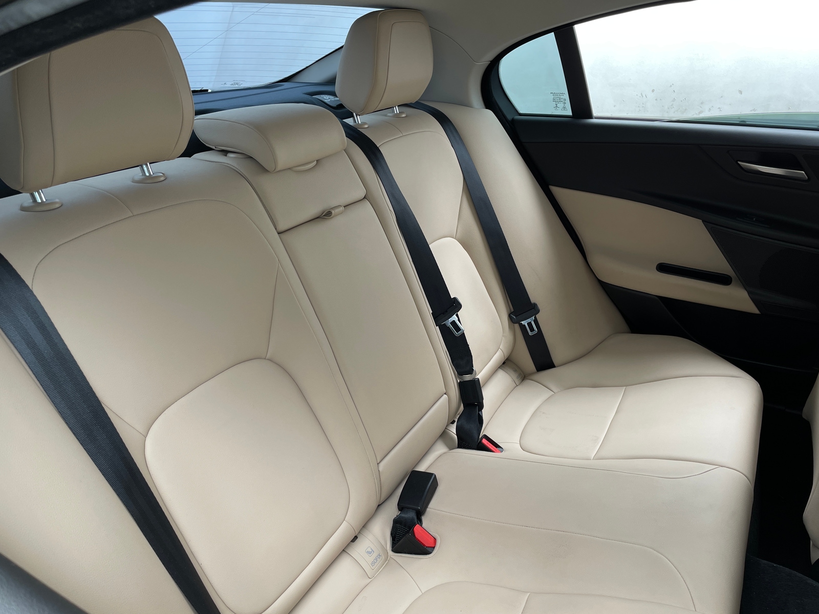 Thumbnail: 2018 Jaguar XE - 5