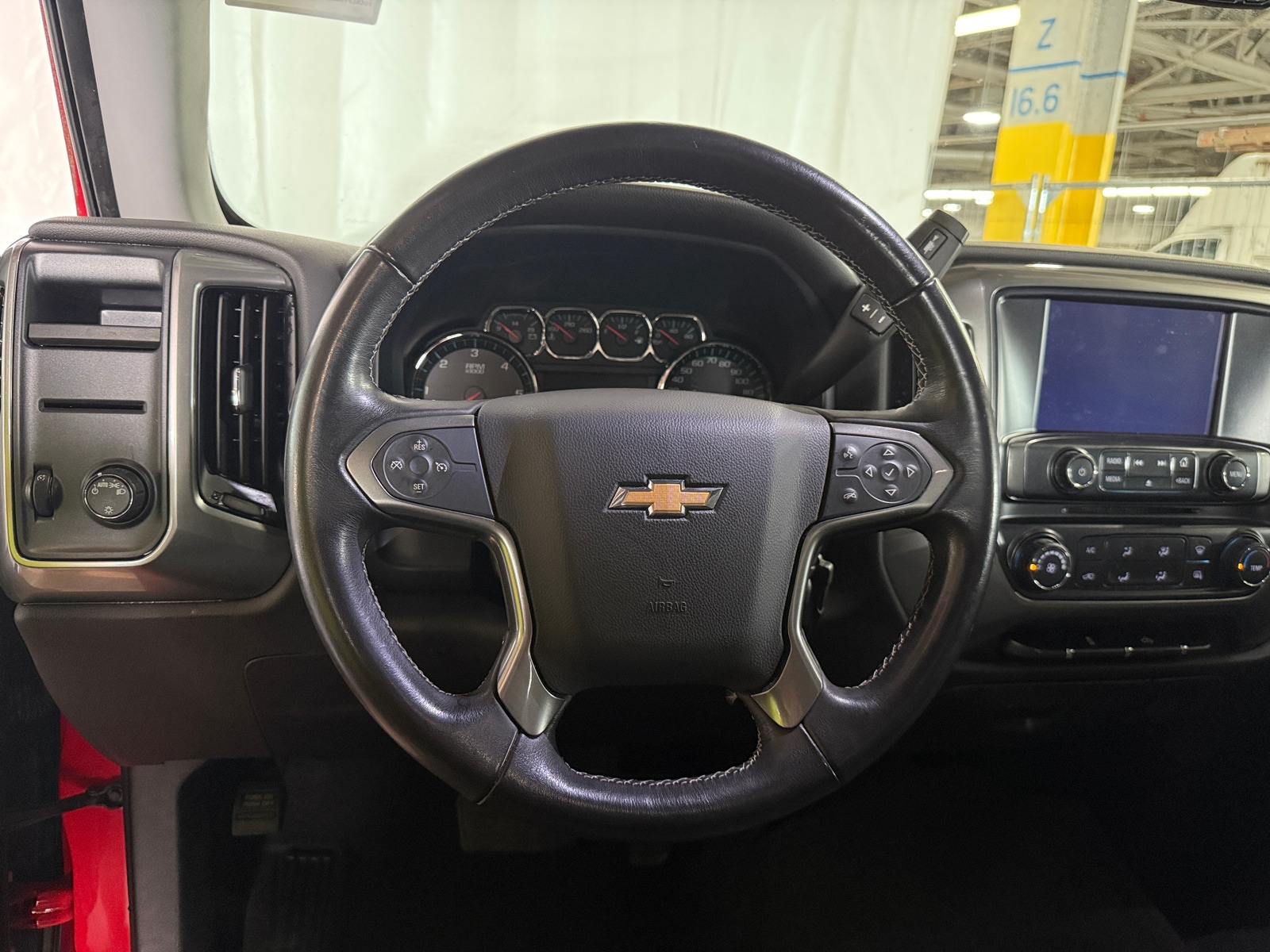 Thumbnail: 2019 Chevrolet Silverado 1500 - 5