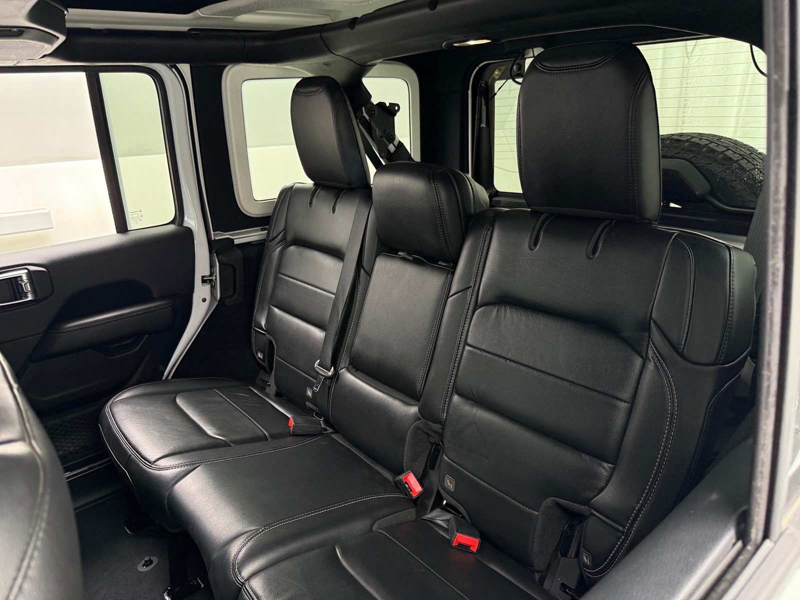 Thumbnail: 2018 Jeep Wrangler - 5