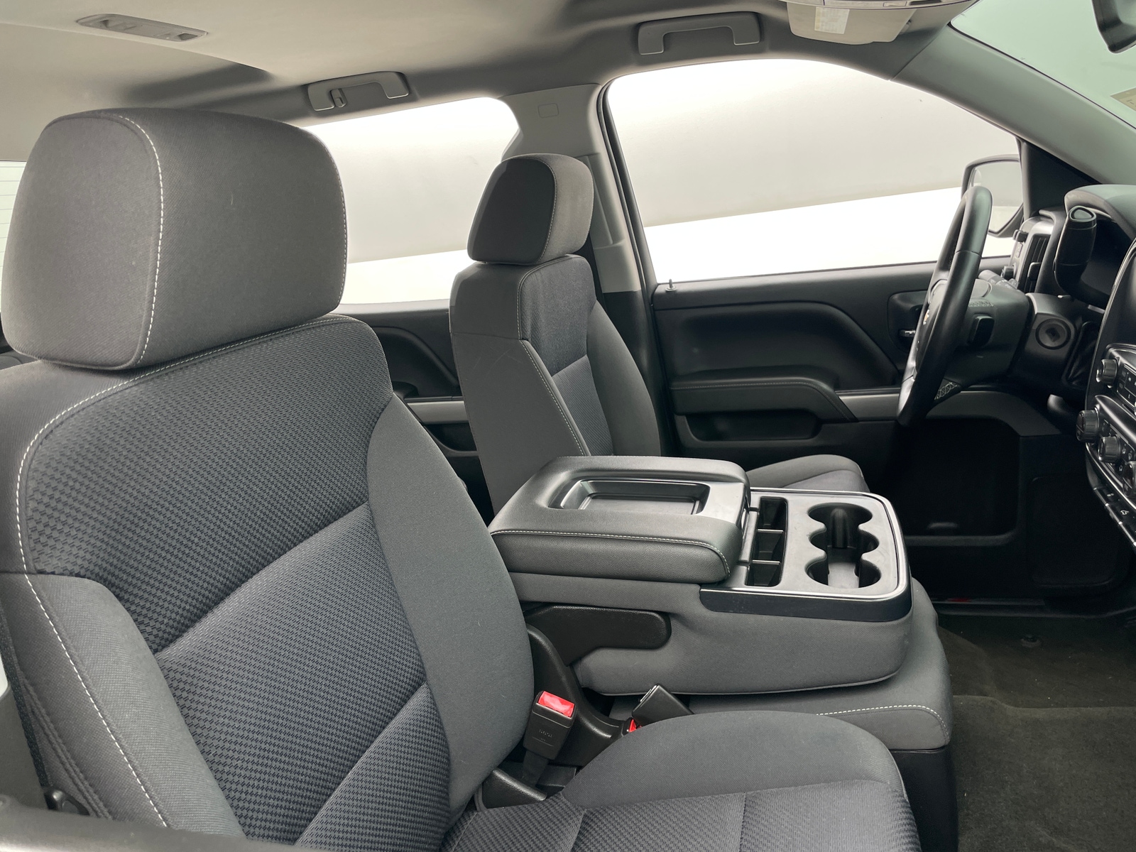 Thumbnail: 2018 Chevrolet Silverado 1500 - 2