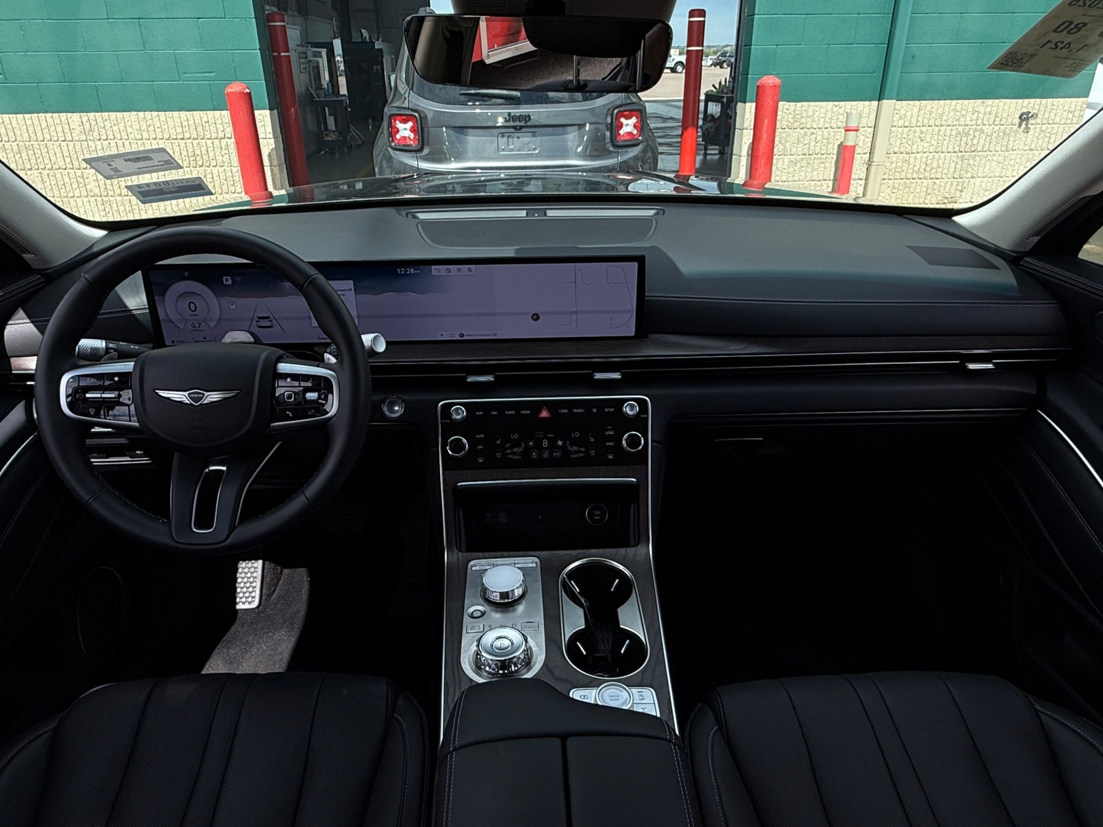 Thumbnail: 2025 Genesis GV80 - 2