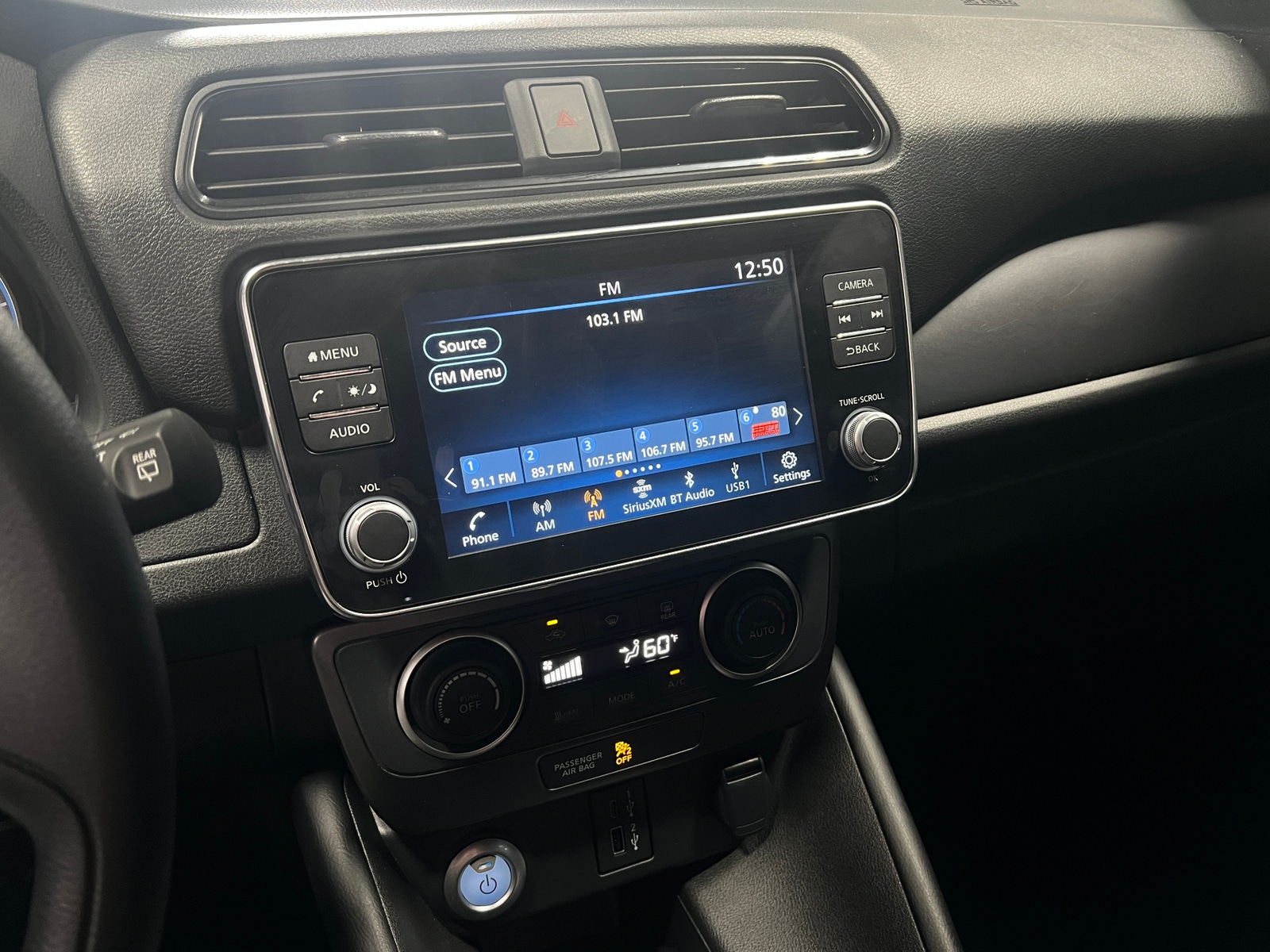 Thumbnail: 2025 Nissan Leaf - 4