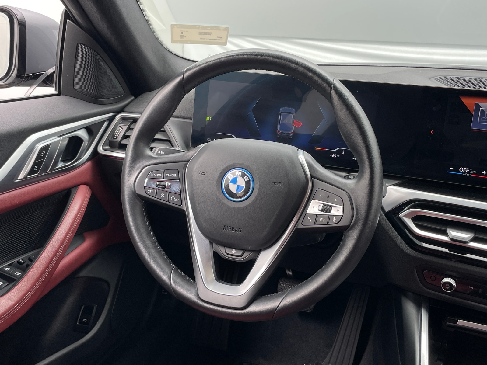 Thumbnail: 2023 BMW i4 - 4