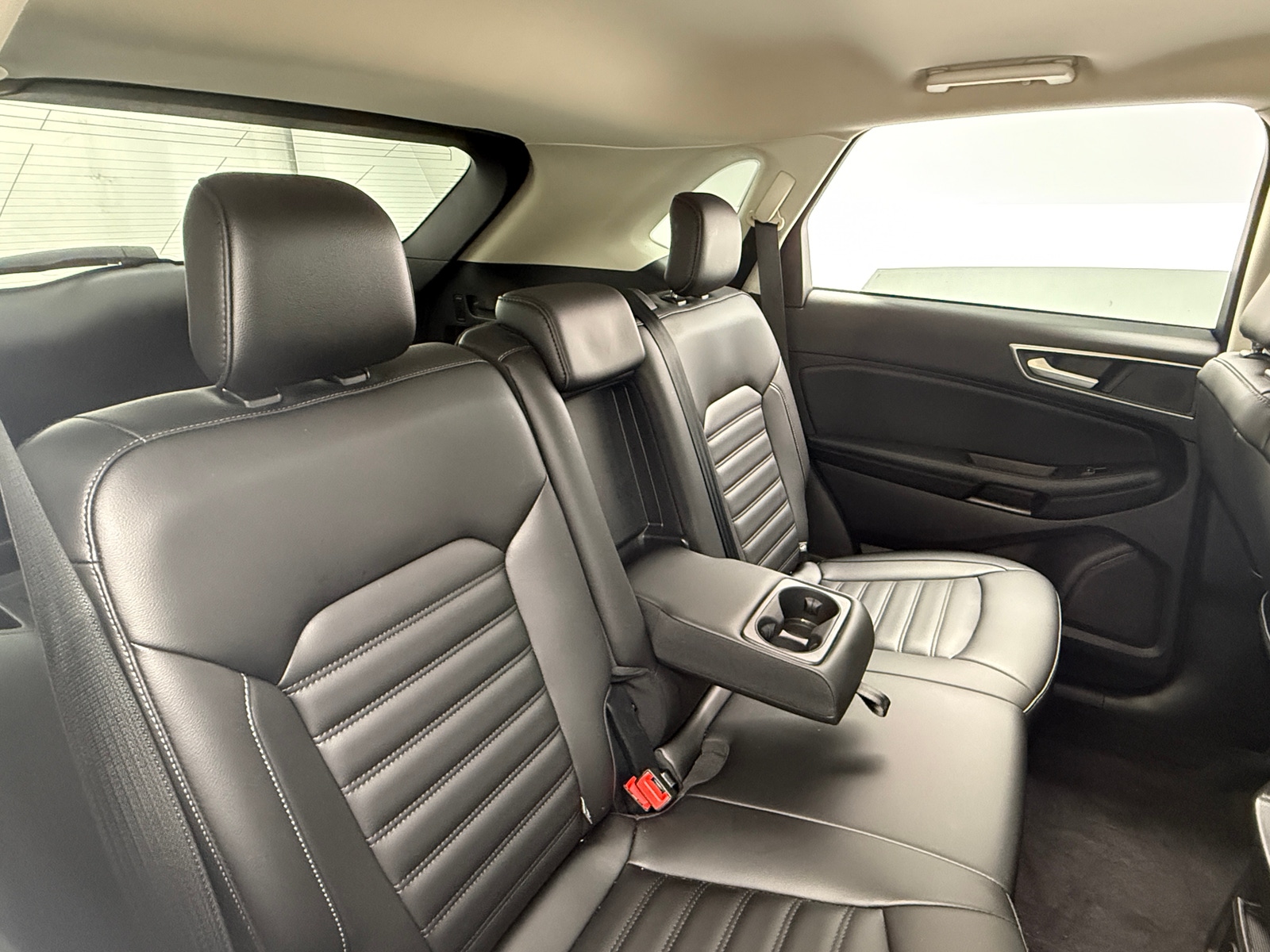 Thumbnail: 2021 Ford Edge - 5