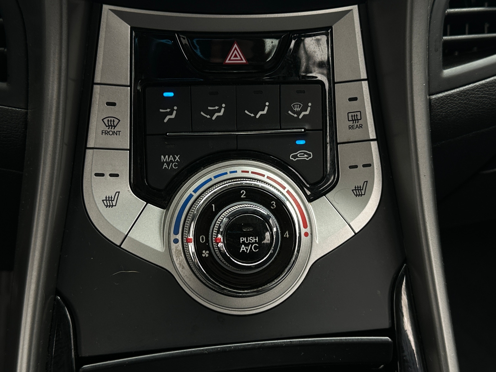 Thumbnail: 2012 Hyundai Elantra - 3