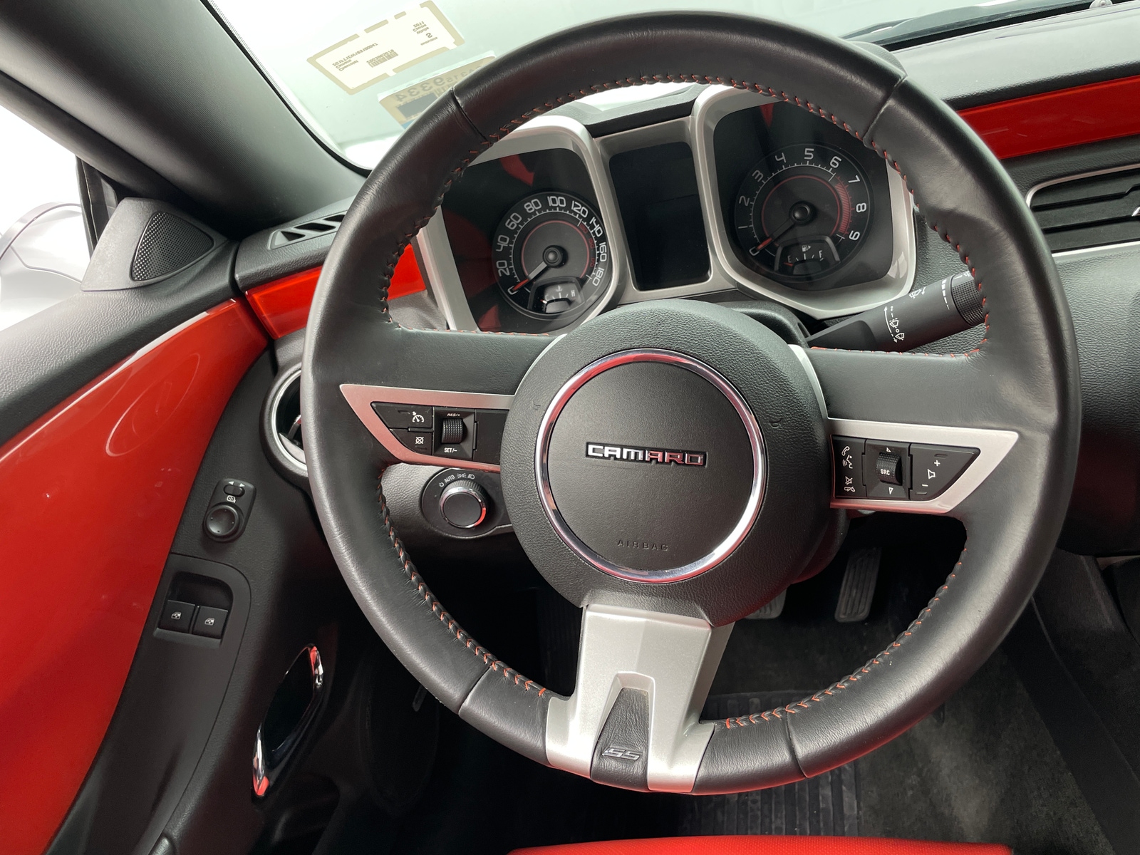 Thumbnail: 2011 Chevrolet Camaro - 3