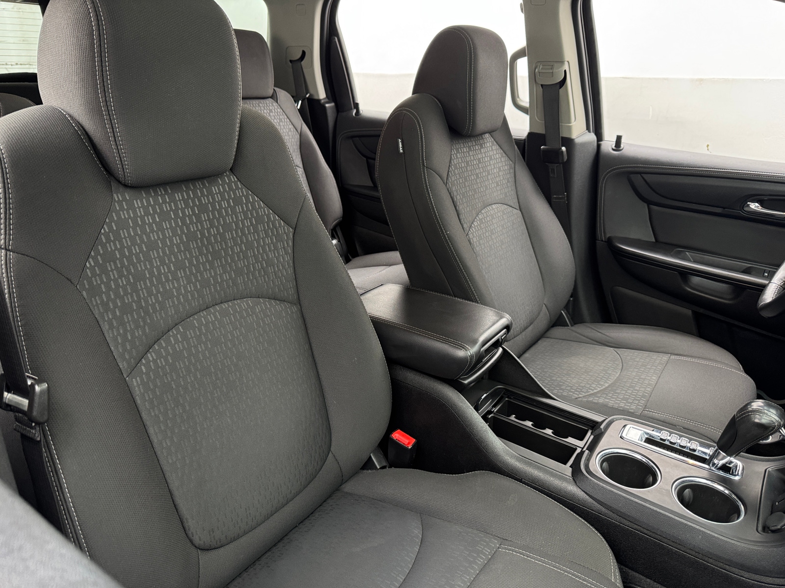 Thumbnail: 2016 GMC Acadia - 2