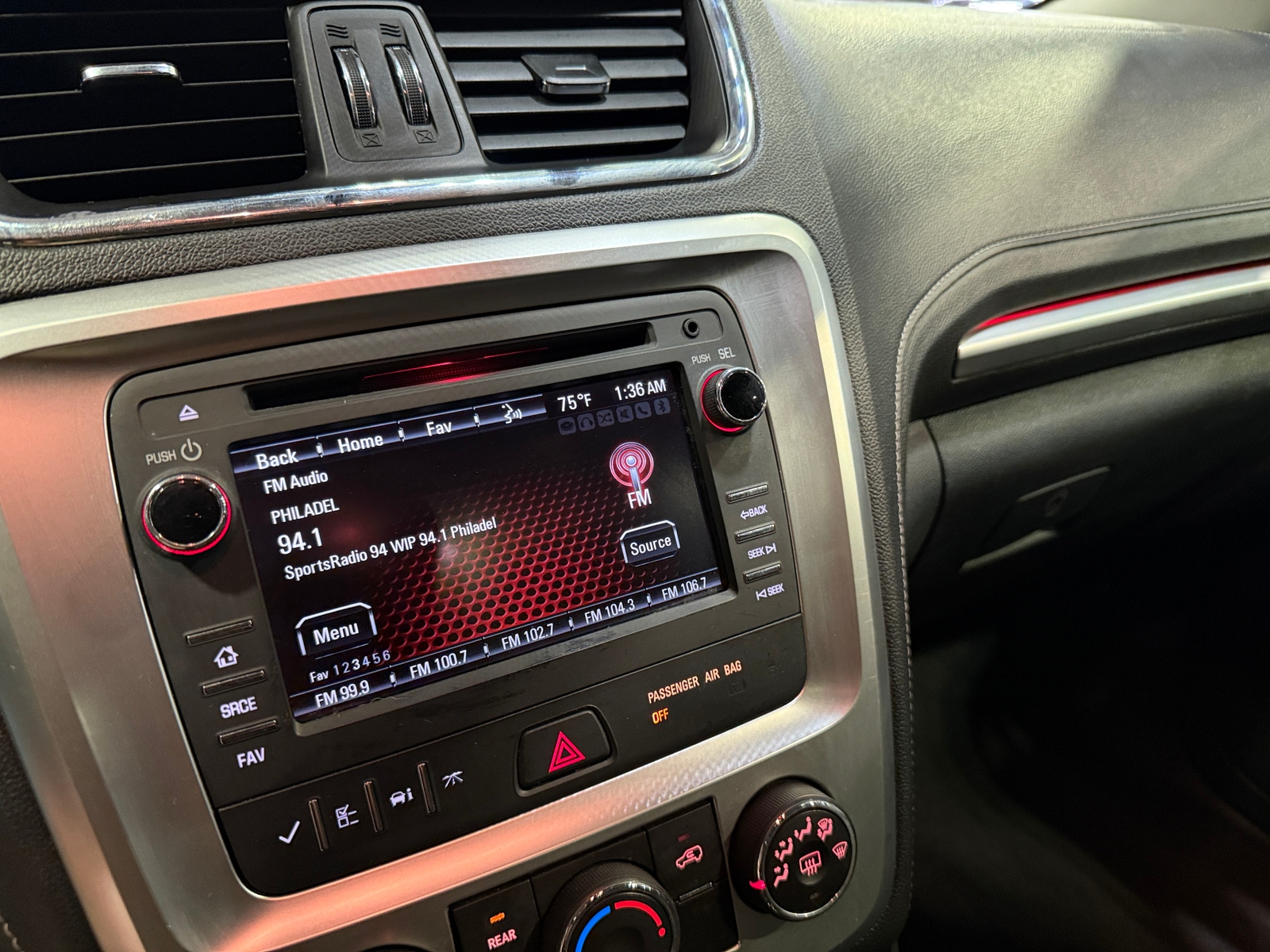 Thumbnail: 2016 GMC Acadia - 4