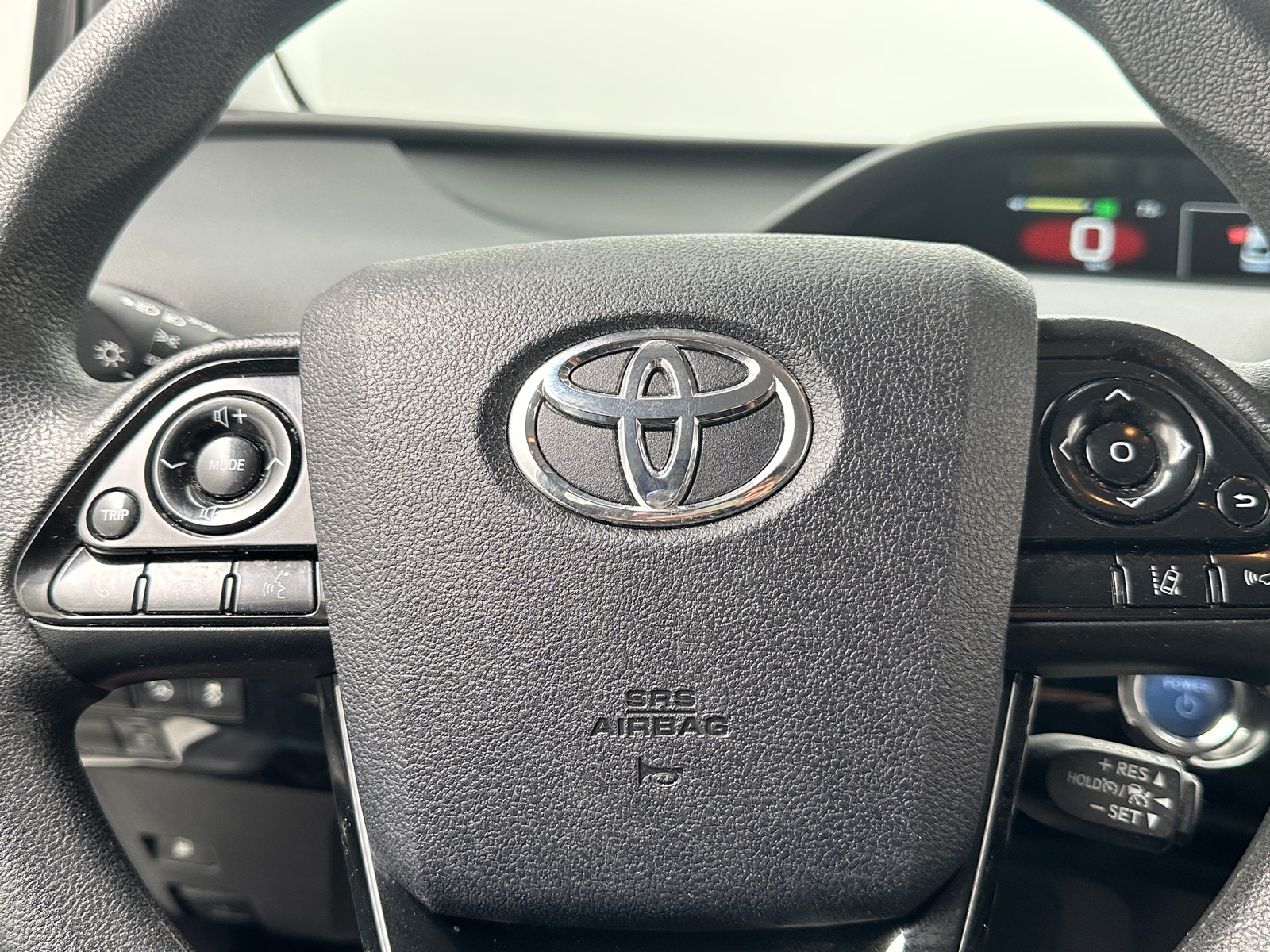 Thumbnail: 2021 Toyota Prius - 5