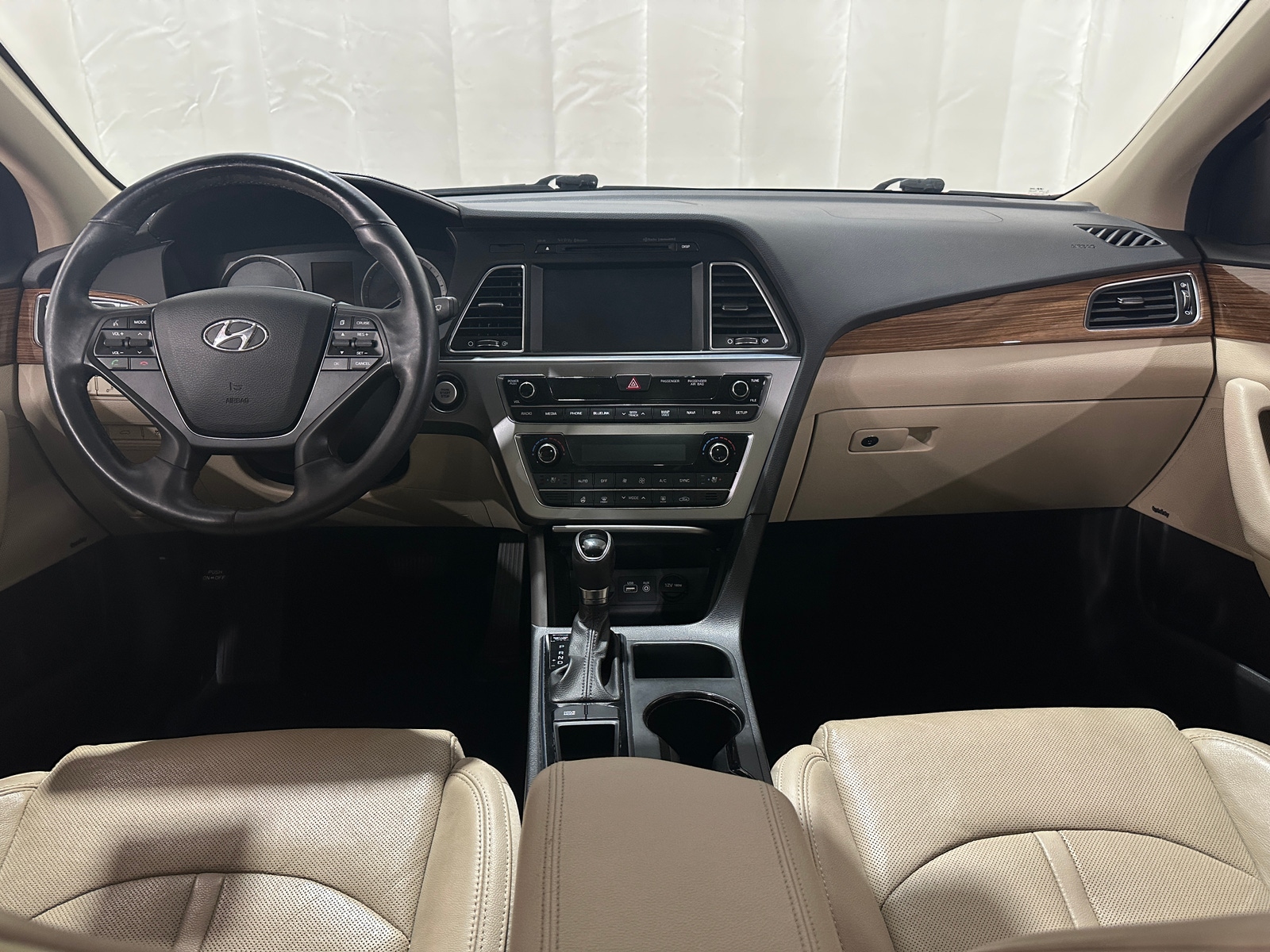 Thumbnail: 2015 Hyundai Sonata - 2
