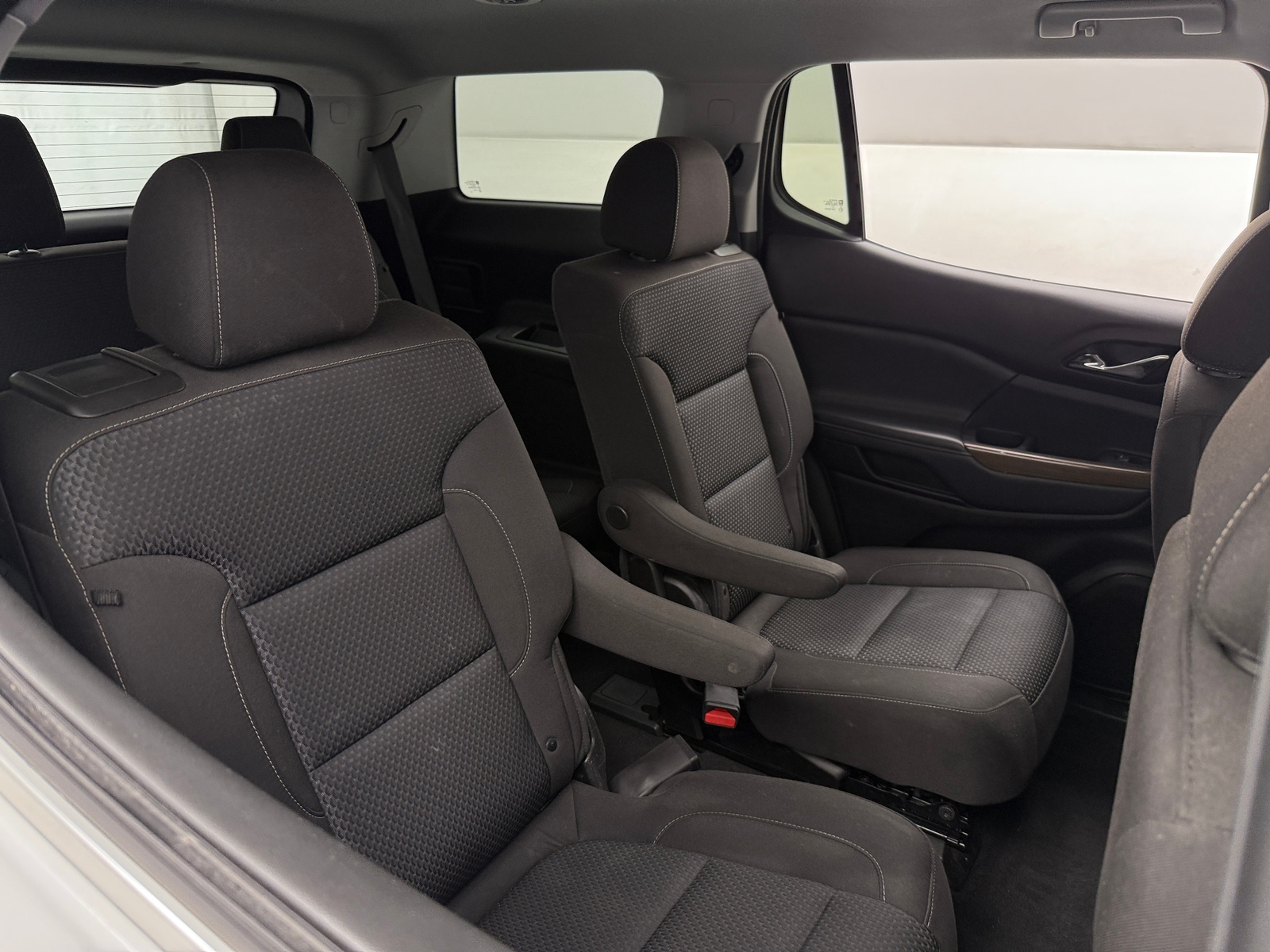 Thumbnail: 2023 GMC Acadia - 6