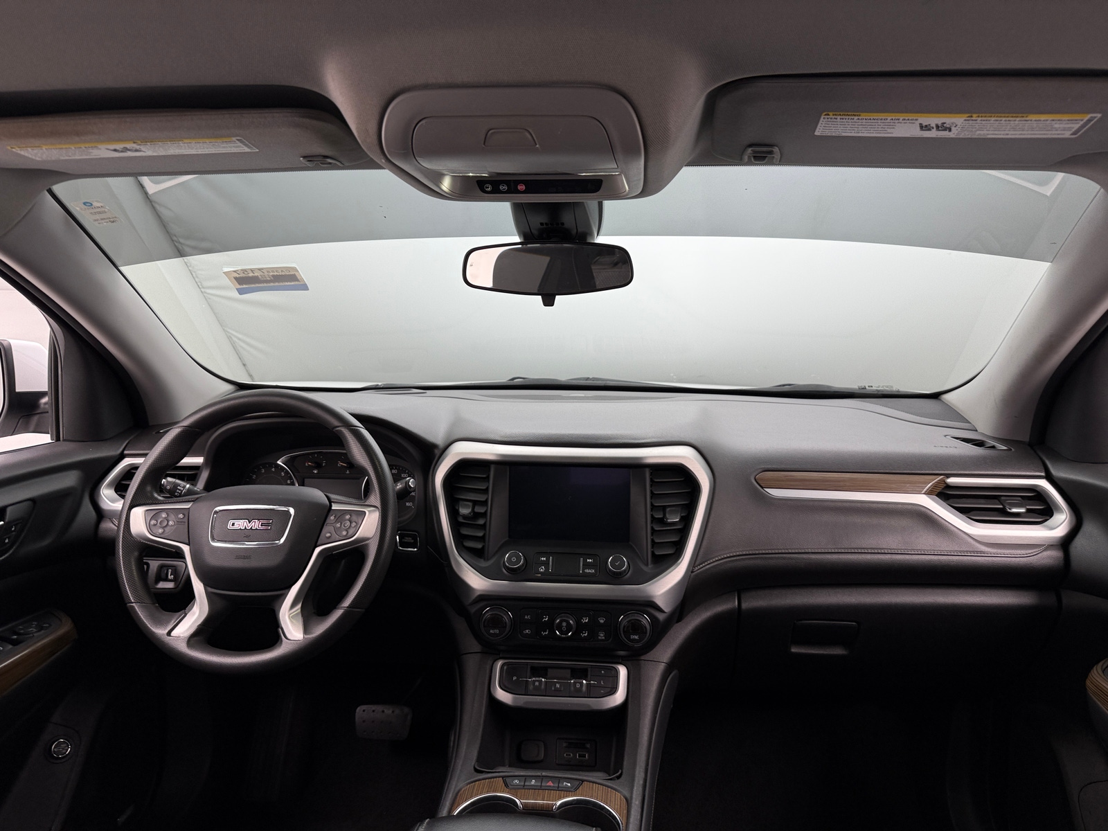 Thumbnail: 2023 GMC Acadia - 3