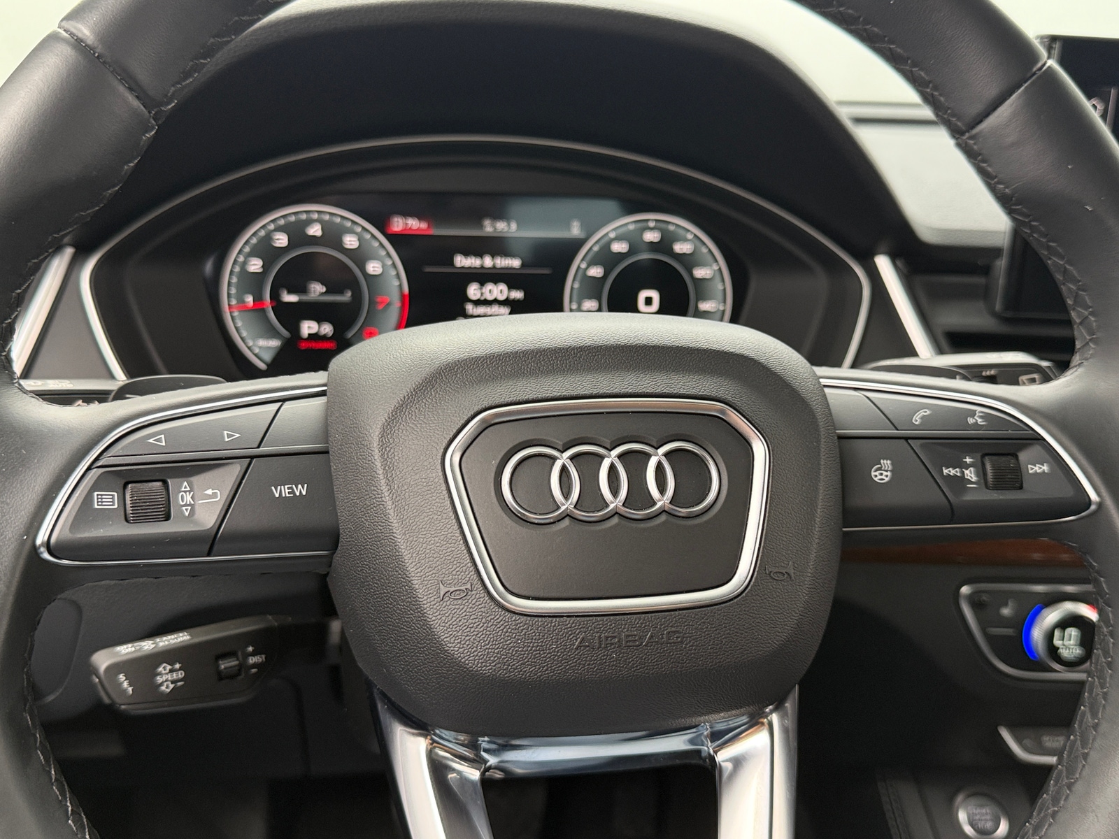 Thumbnail: 2023 Audi Q5 - 4