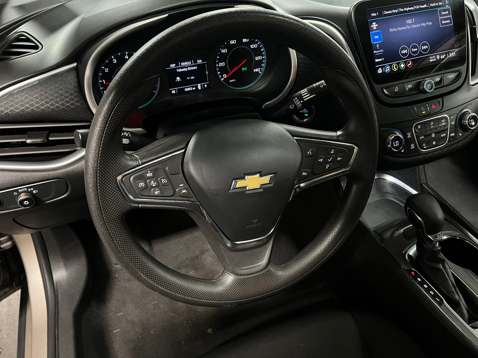 Thumbnail: 2023 Chevrolet Malibu - 5