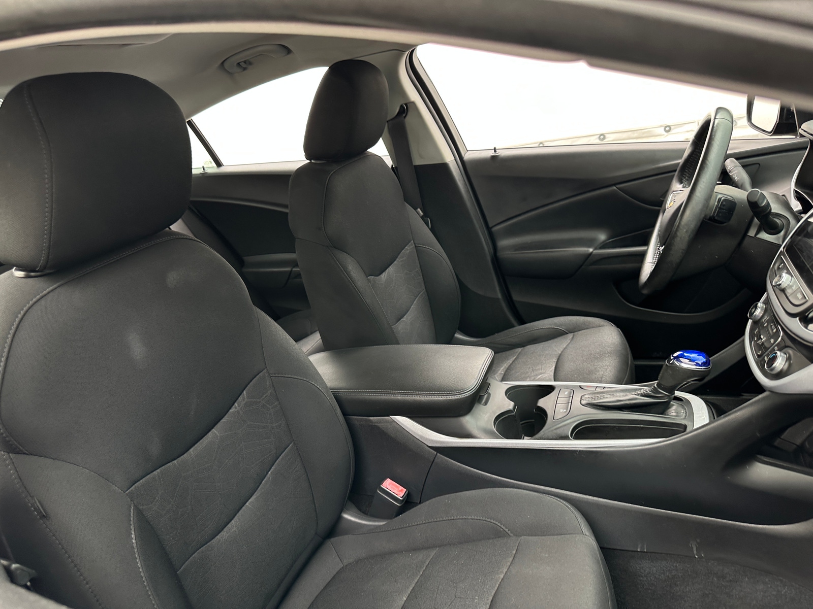 Thumbnail: 2017 Chevrolet Volt - 2