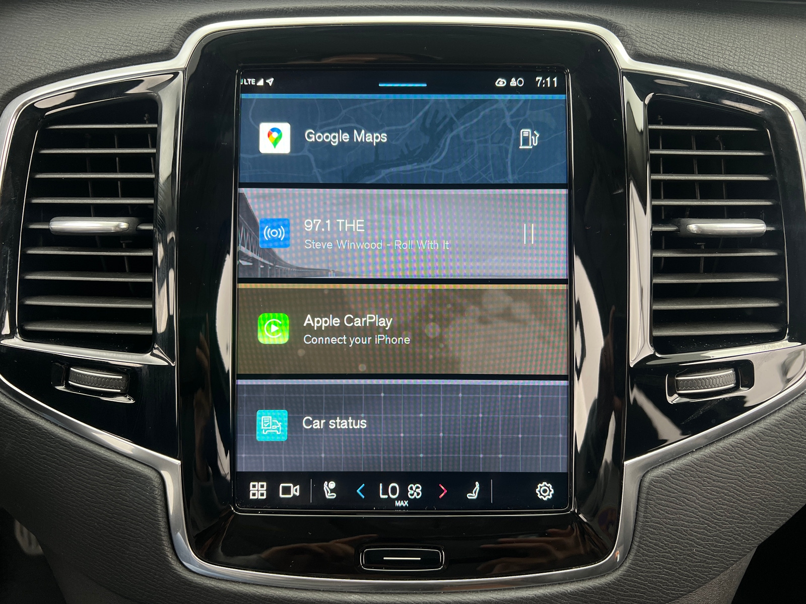 Thumbnail: 2025 Volvo XC90 - 3