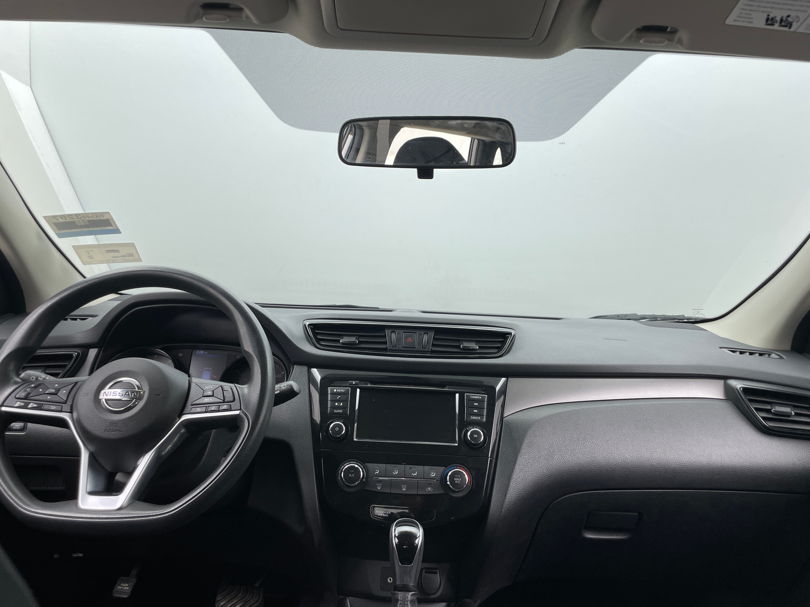 Thumbnail: 2019 Nissan Rogue Sport - 3