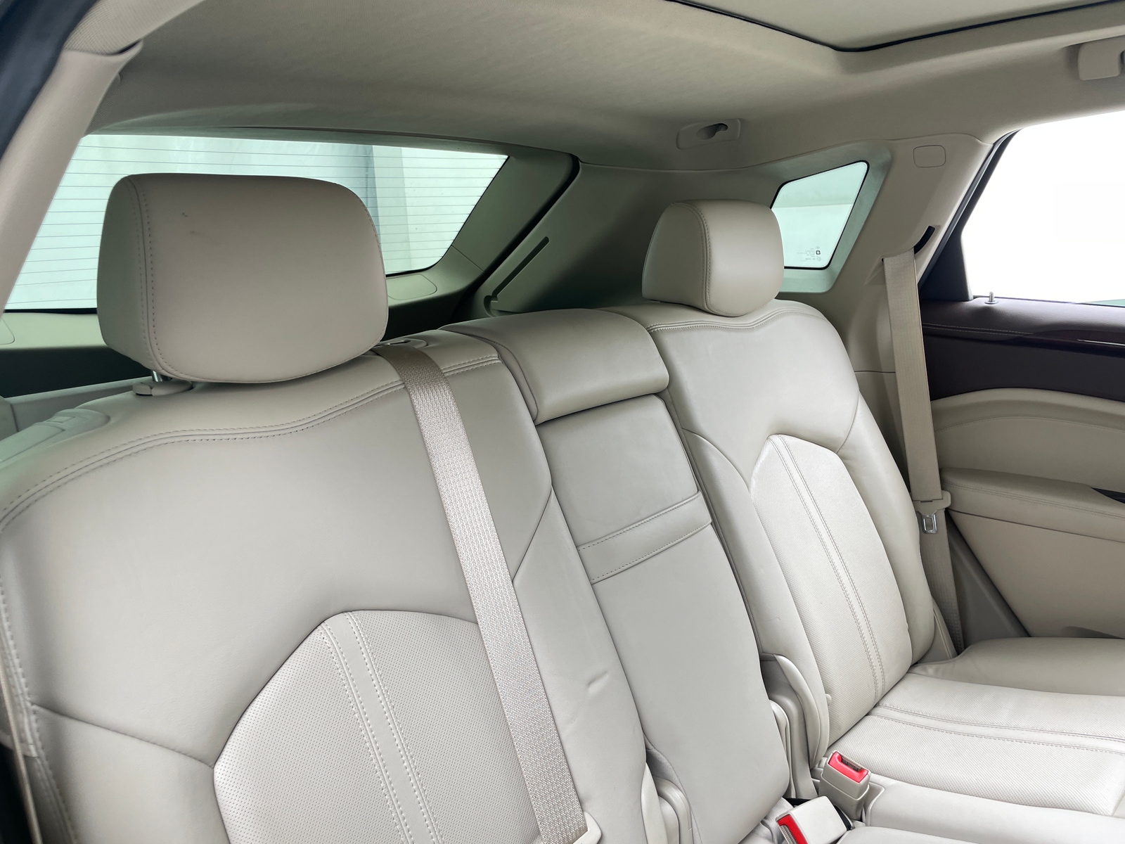 Thumbnail: 2012 Cadillac SRX - 5