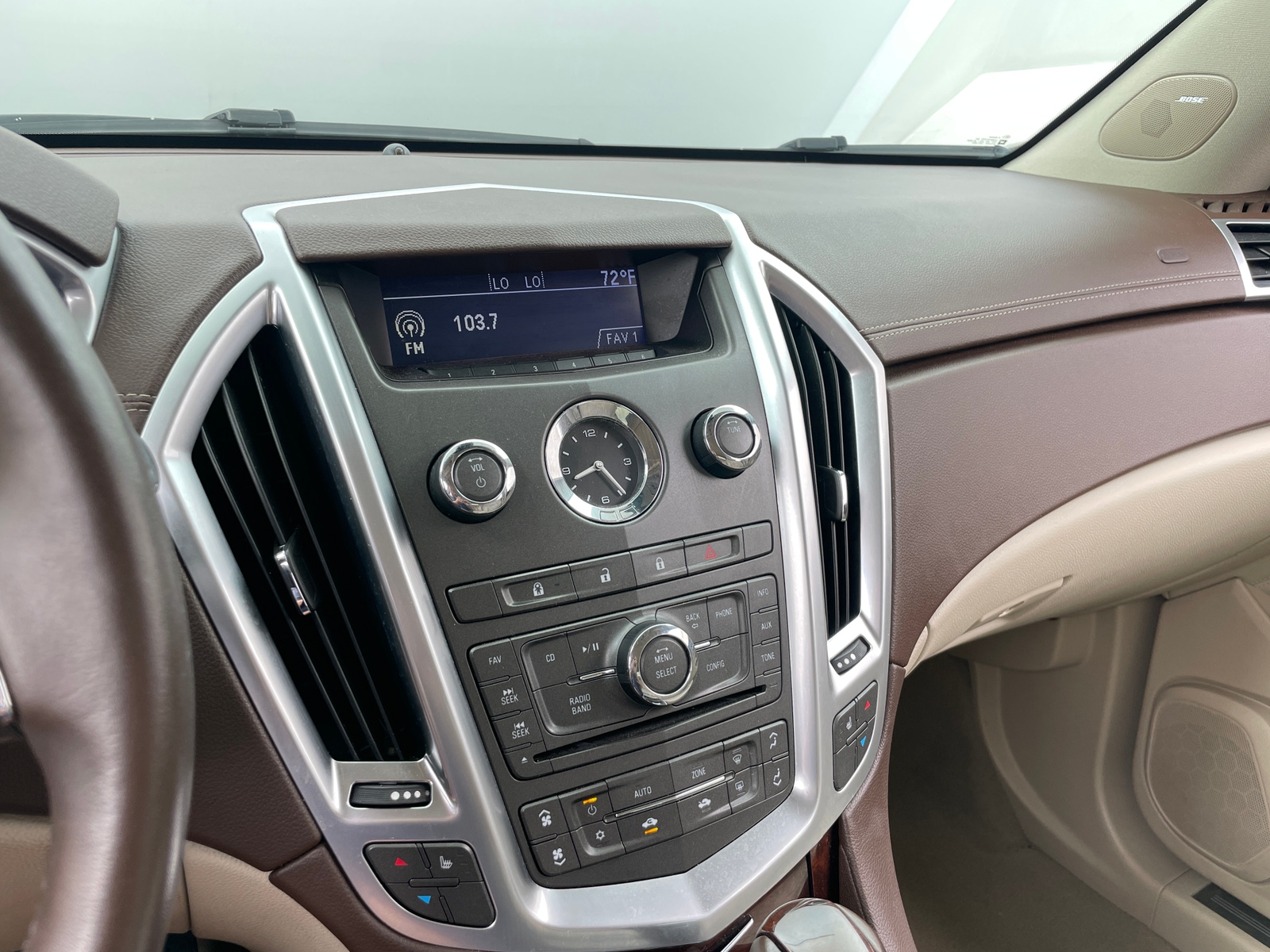 Thumbnail: 2012 Cadillac SRX - 3