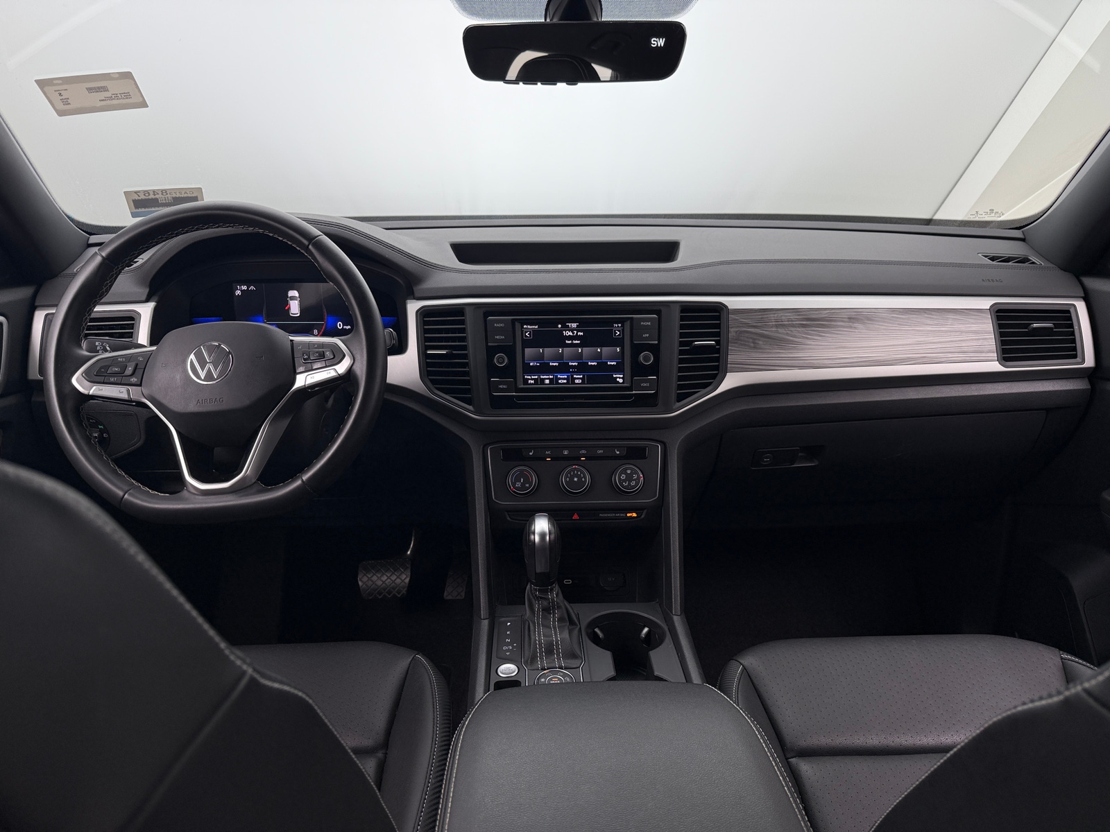 Thumbnail: 2023 Volkswagen Atlas - 2
