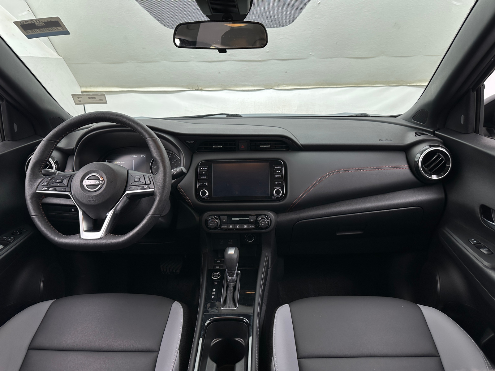 Thumbnail: 2023 Nissan Kicks - 3
