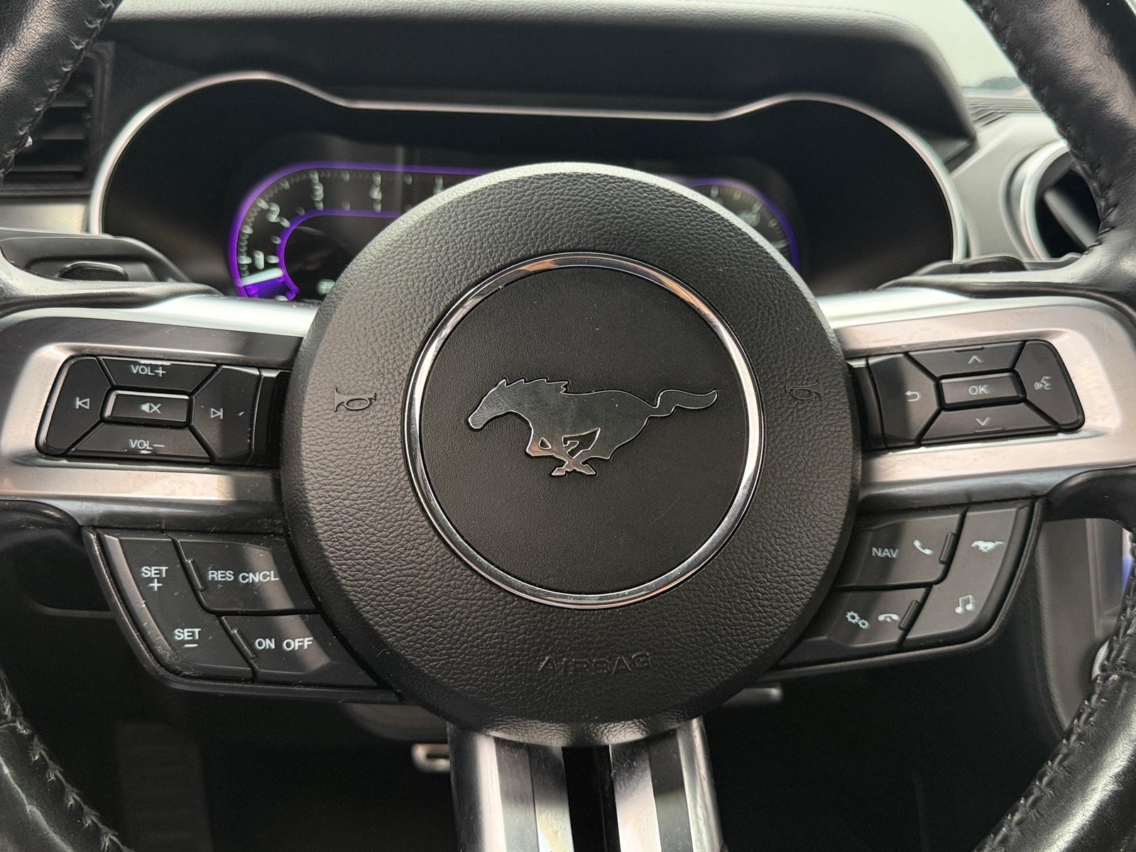 Thumbnail: 2019 Ford Mustang - 4
