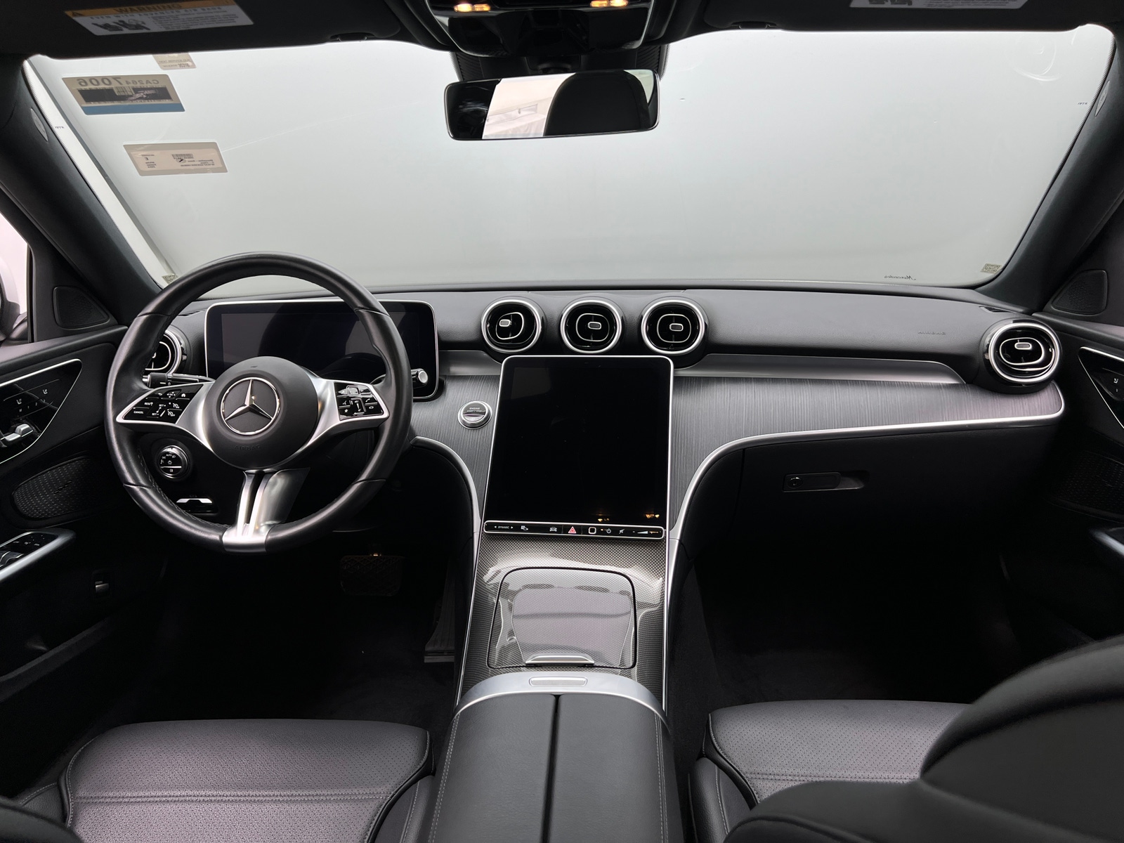 Thumbnail: 2024 Mercedes-Benz C-Class - 2