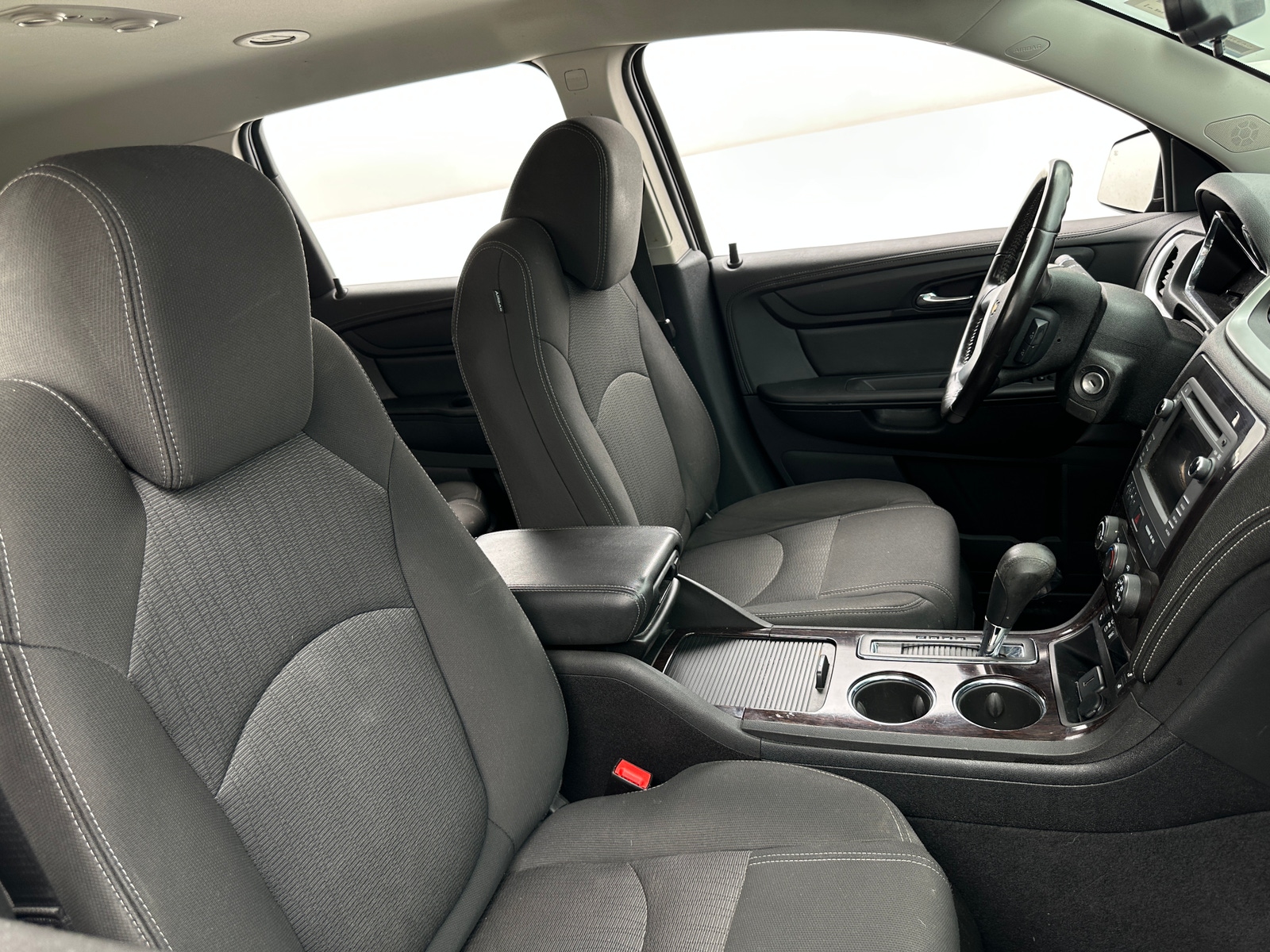 Thumbnail: 2017 Chevrolet Traverse - 2