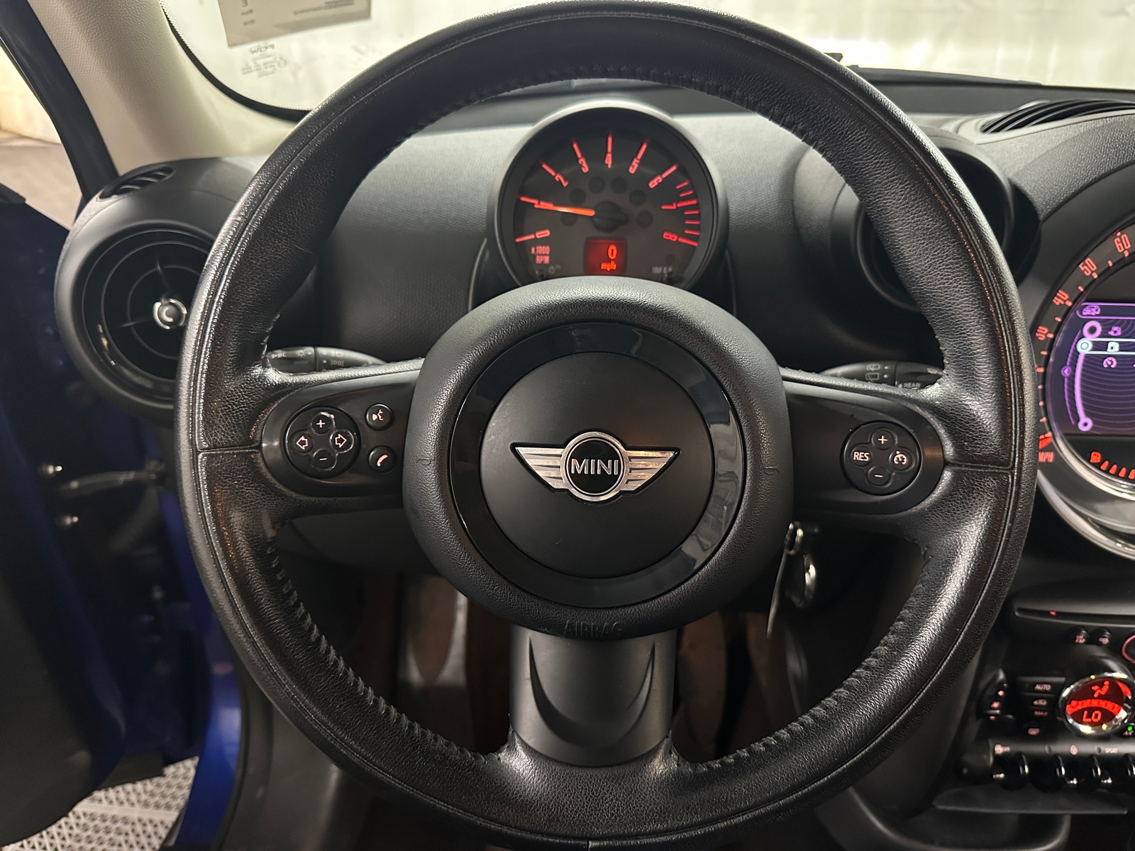 Thumbnail: 2016 MINI Cooper Countryman - 4