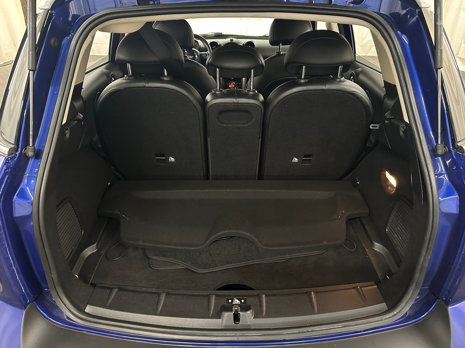Thumbnail: 2016 MINI Cooper Countryman - 6