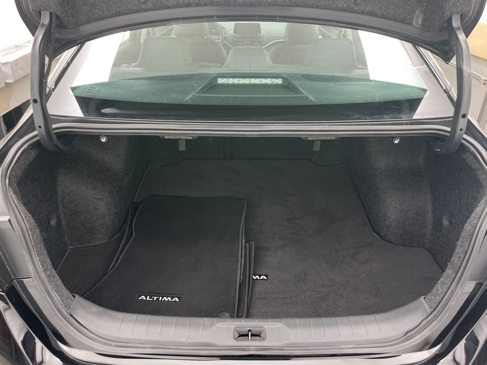 Thumbnail: 2019 Nissan Altima - 6