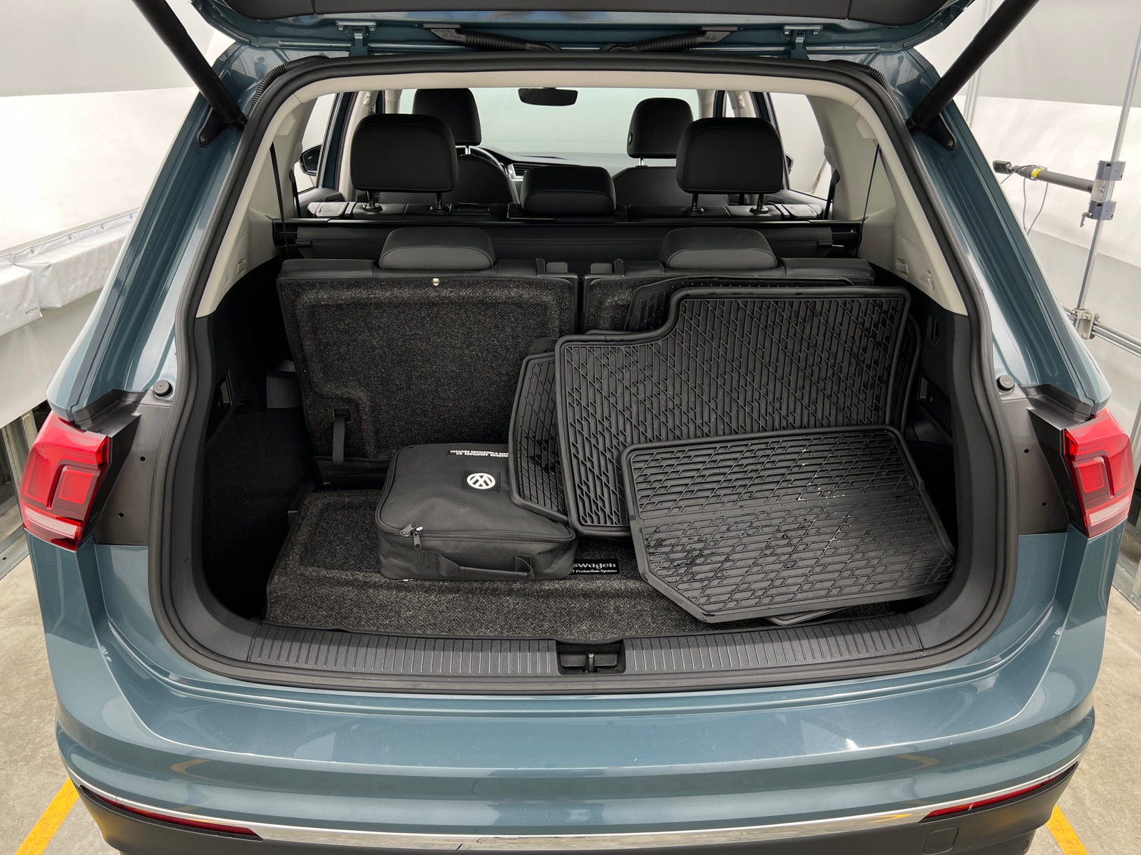 Thumbnail: 2019 Volkswagen Tiguan - 6