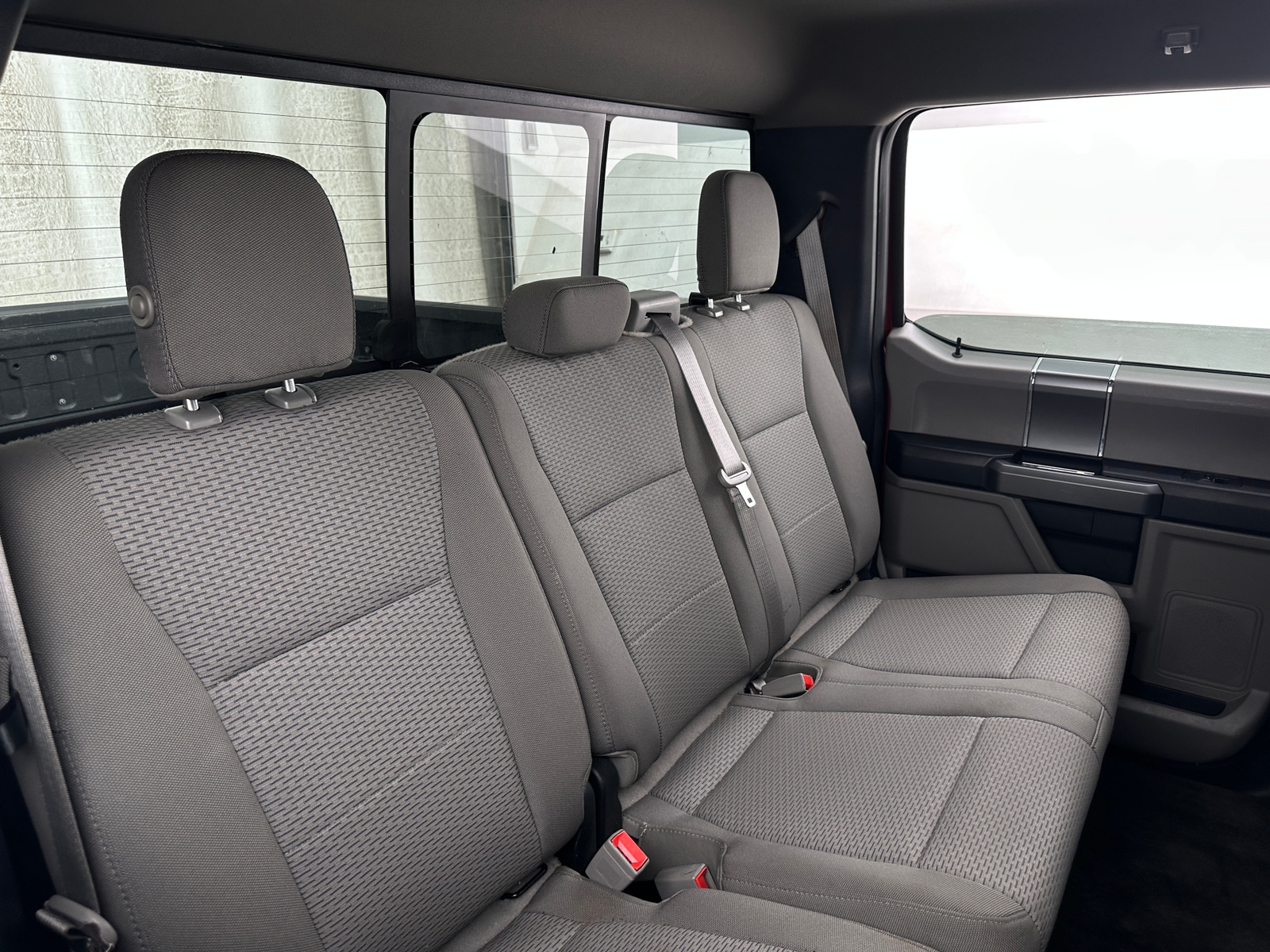 Thumbnail: 2018 Ford Econoline - 6