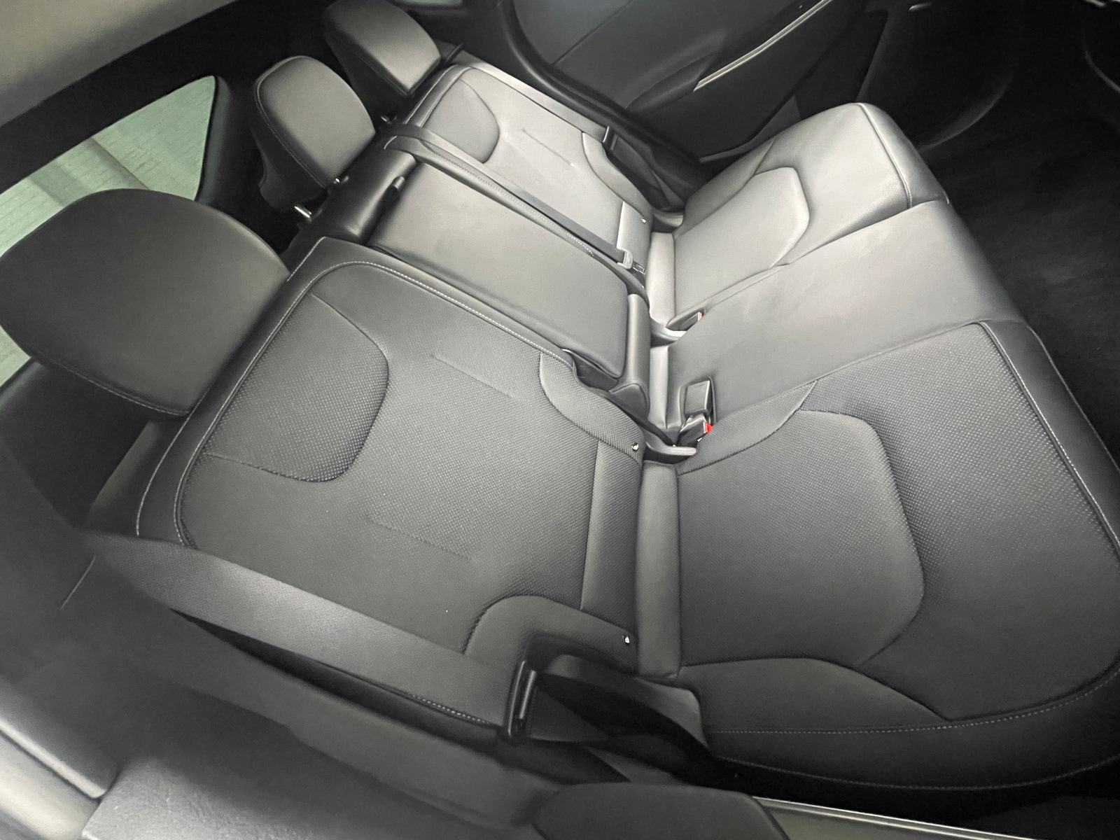 Thumbnail: 2023 Kia EV6 - 5